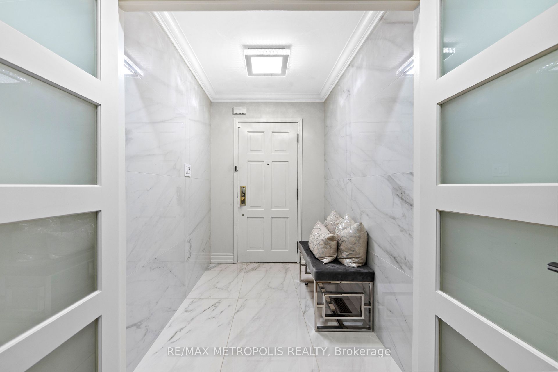 914 Sproule Crescent