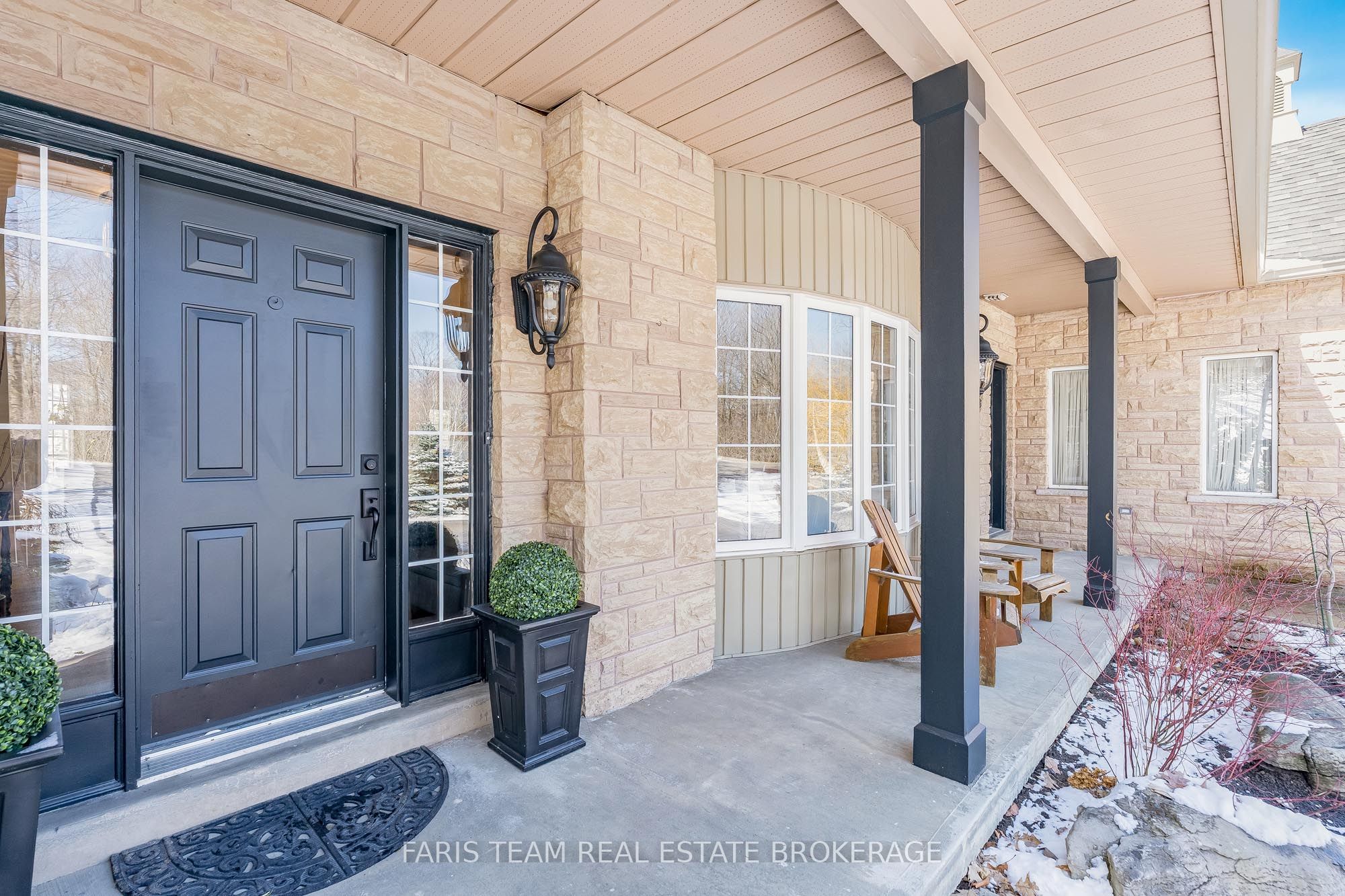 1986 Forest Valley Drive