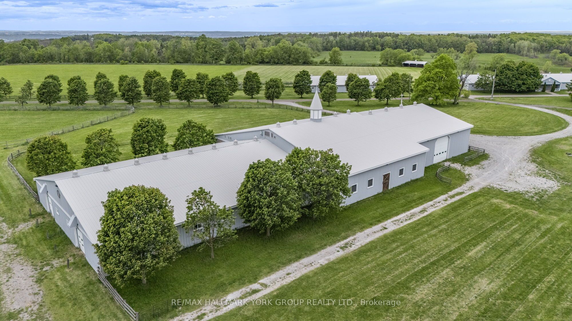 16333-16401 Dufferin Street