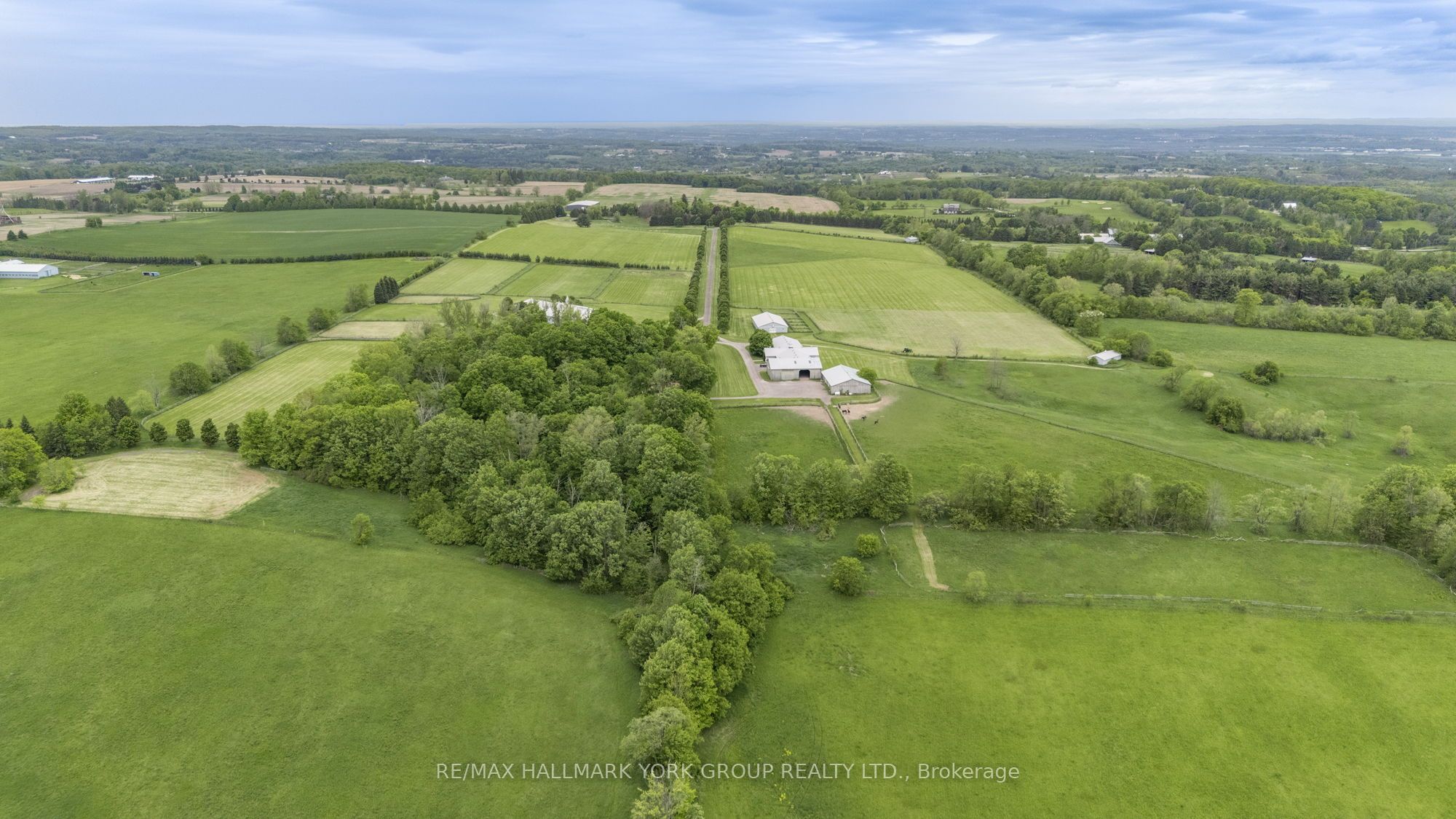 16333-16401 Dufferin Street