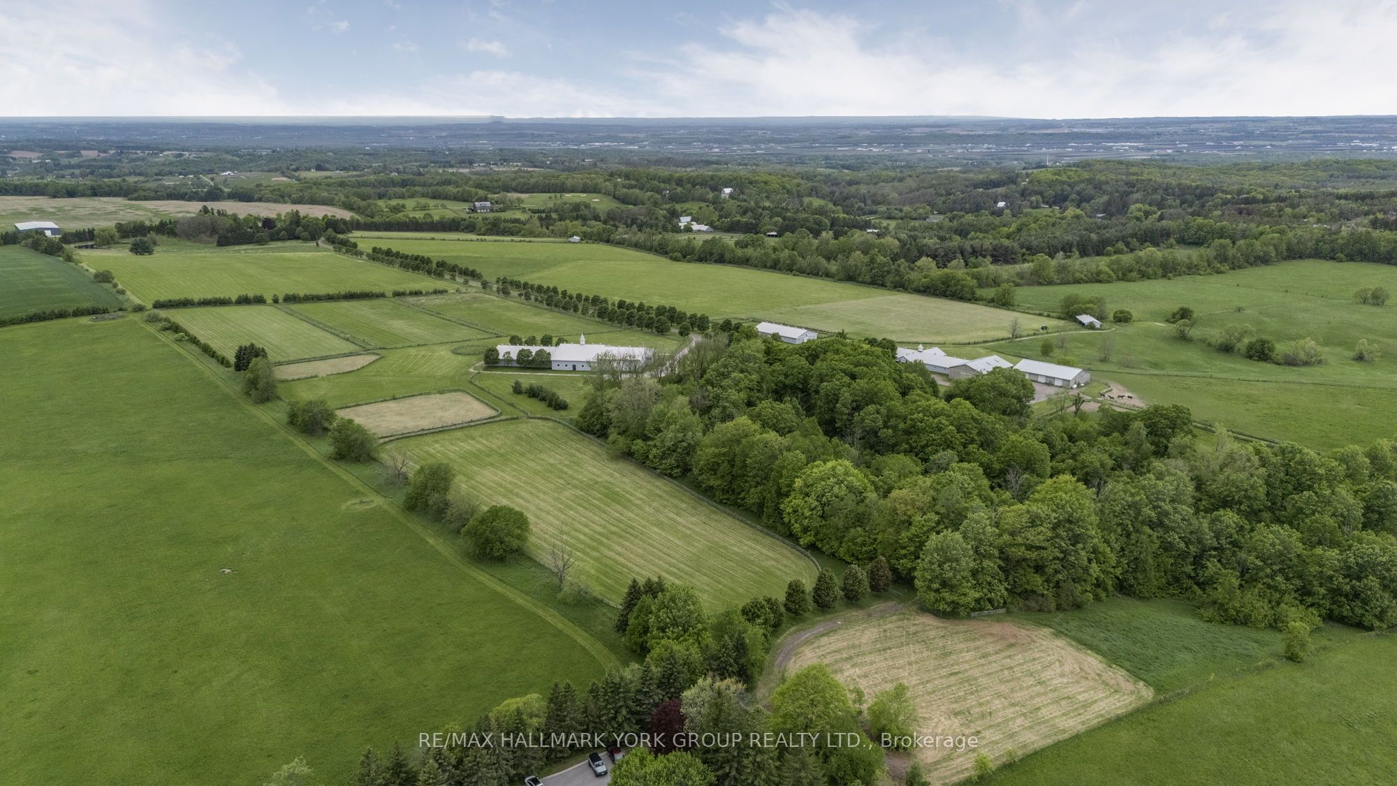 16333-16401 Dufferin Street