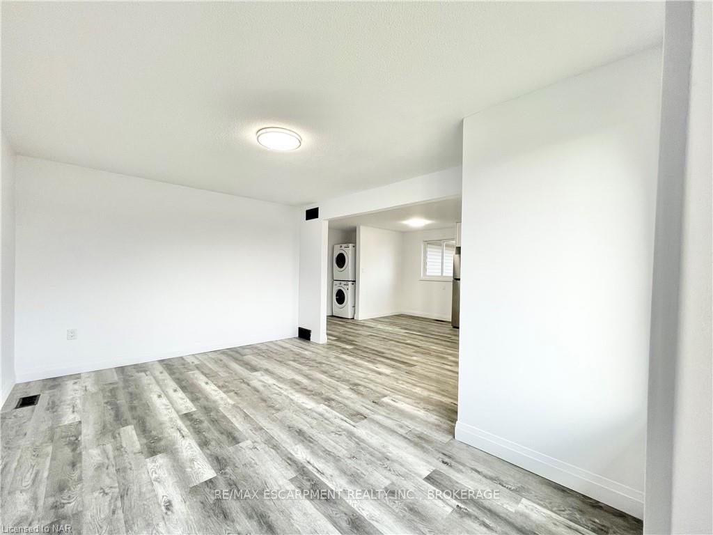 76 Marc Boulevard