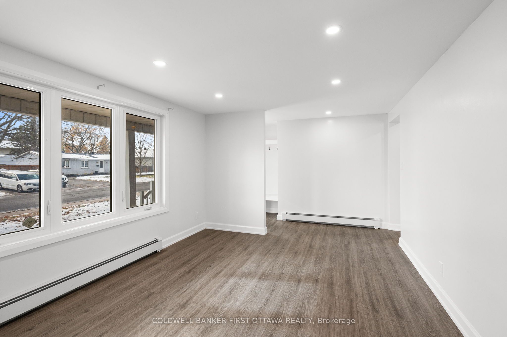 351 Amiens Street