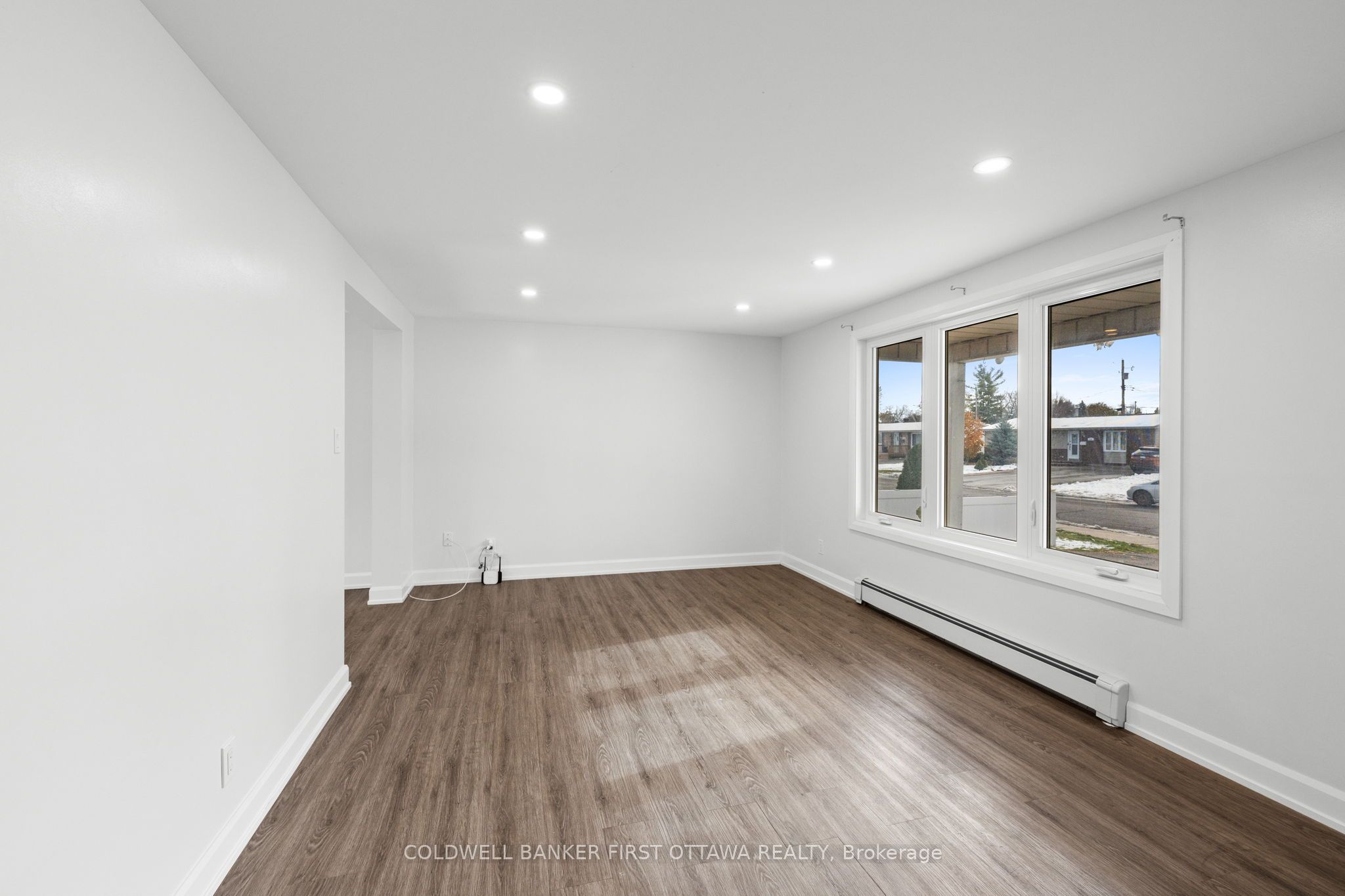351 Amiens Street
