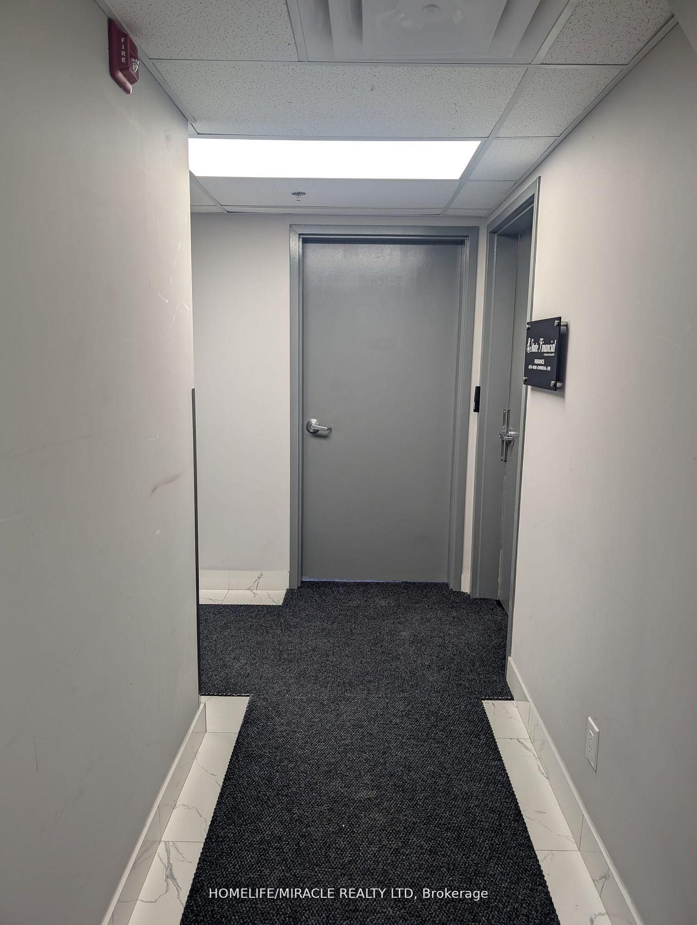 2225 Markham Road 405