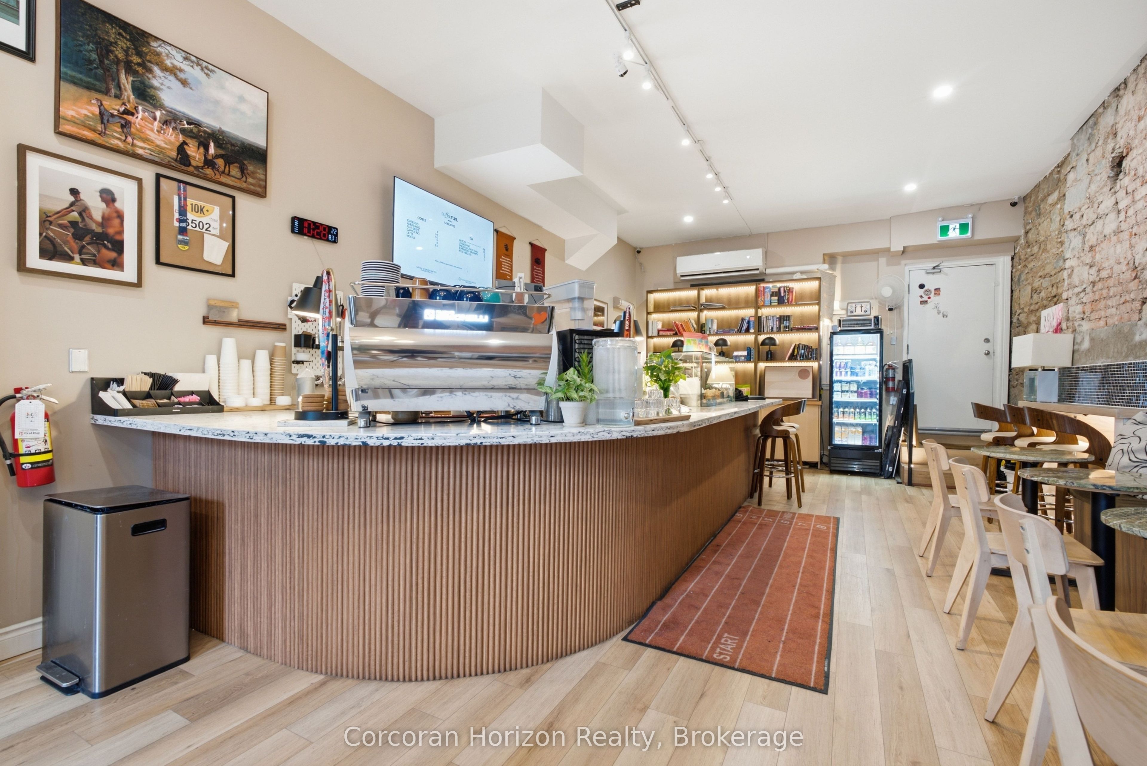 148 James Street S