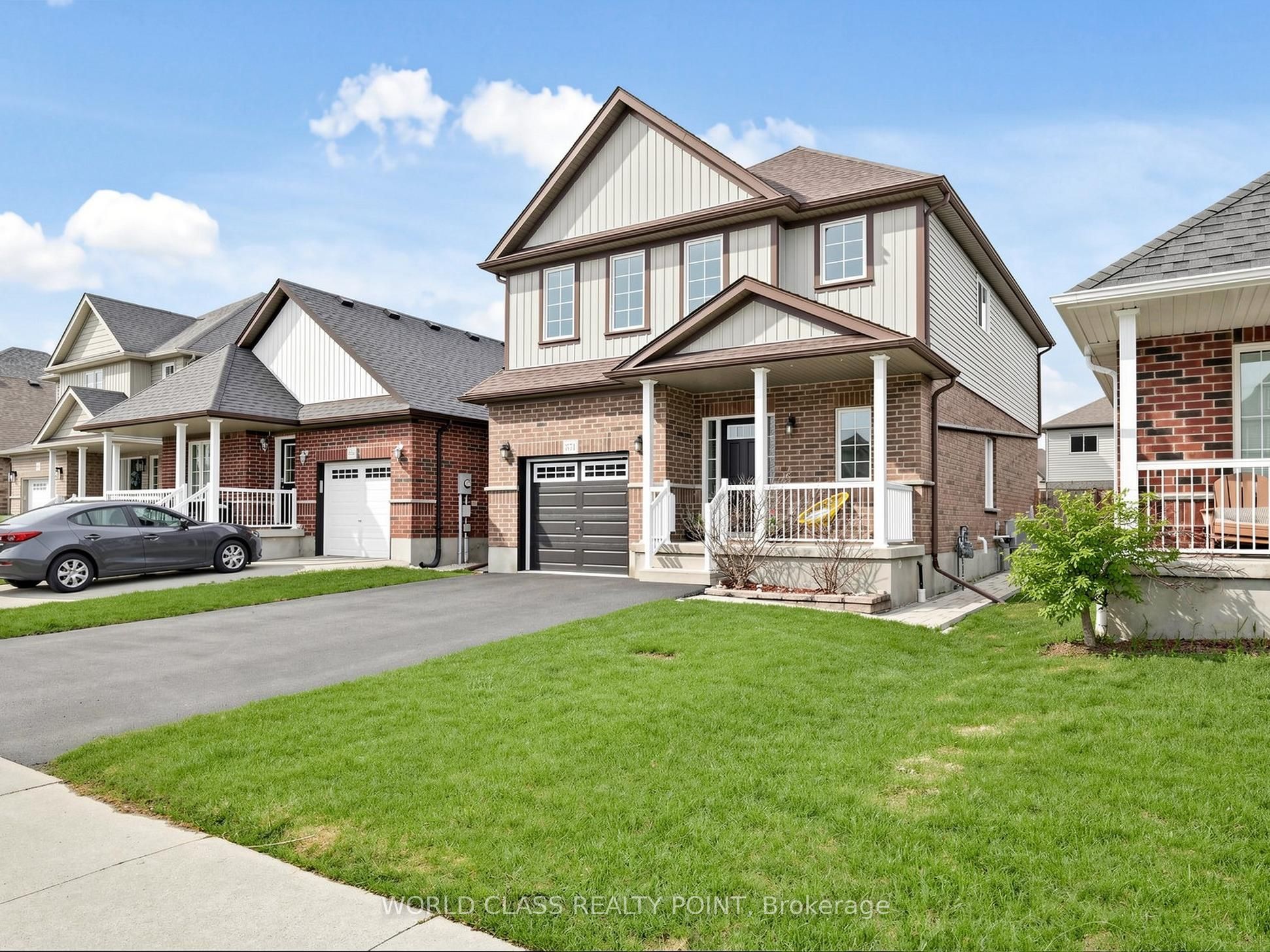 371 Finoro Crescent