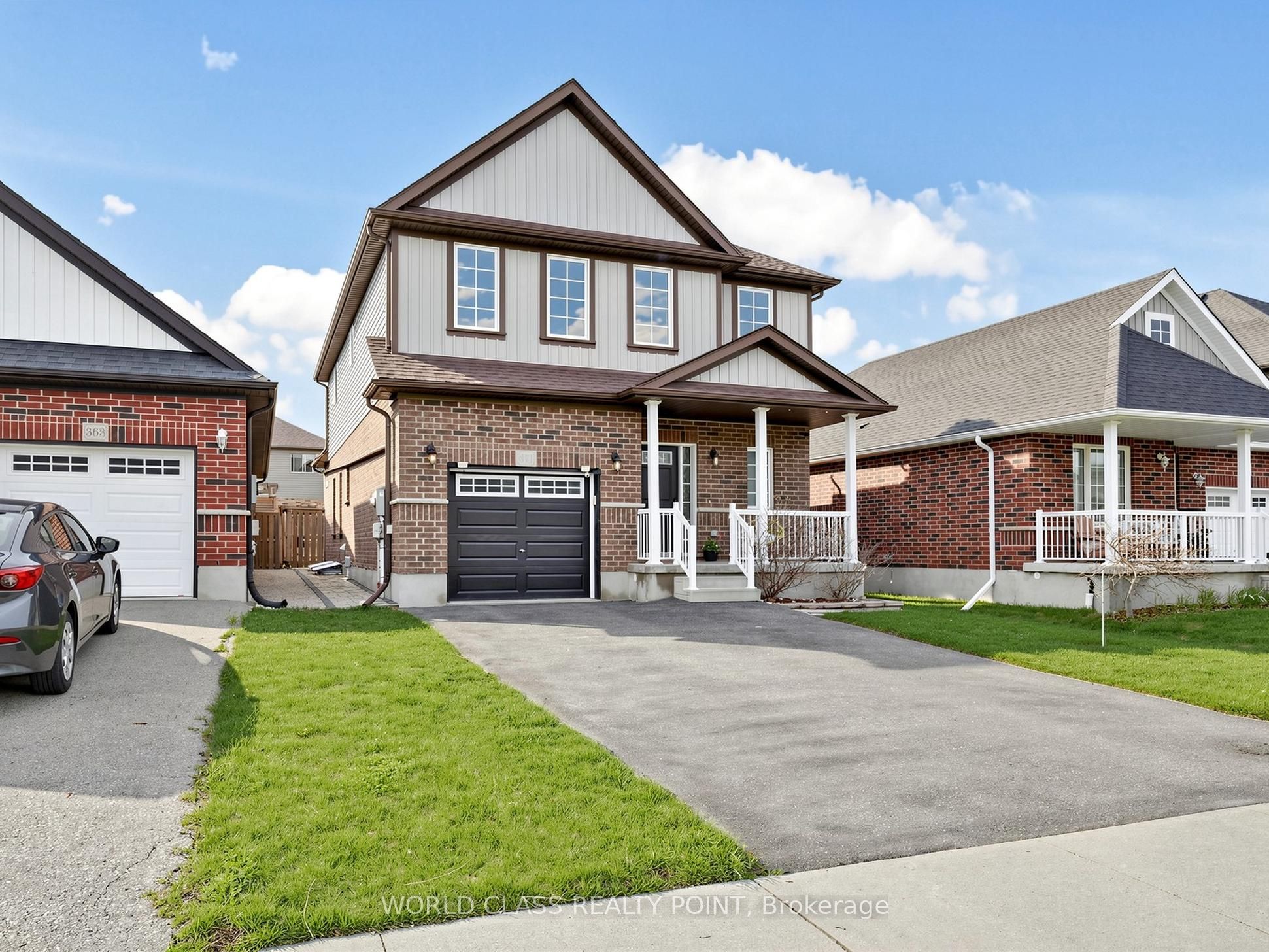 371 Finoro Crescent