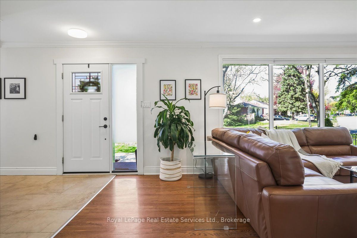 1463 Augustine Drive