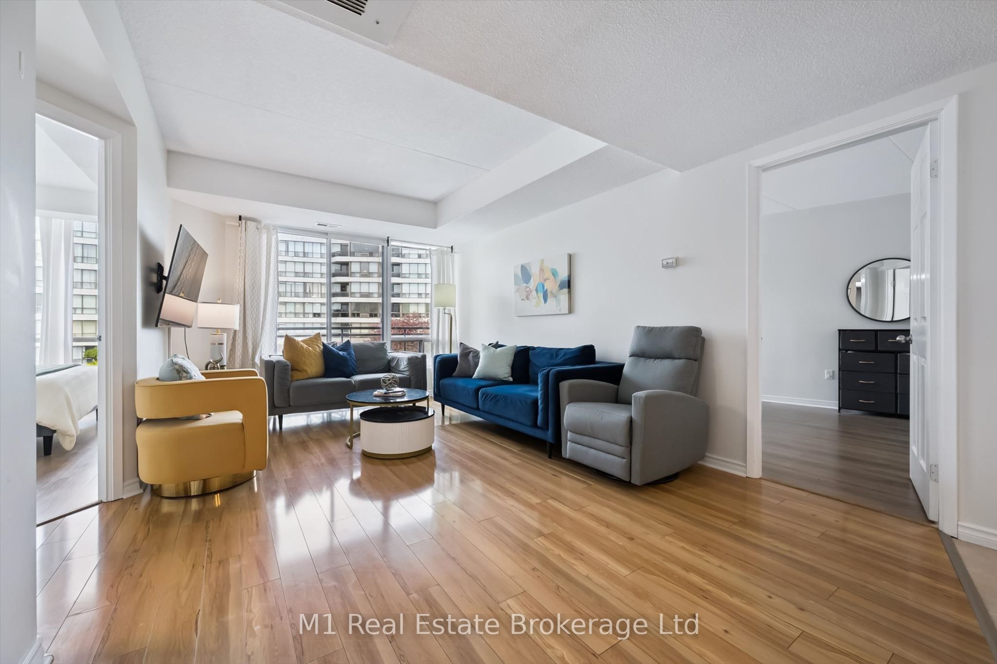 105 Bagot Street 208