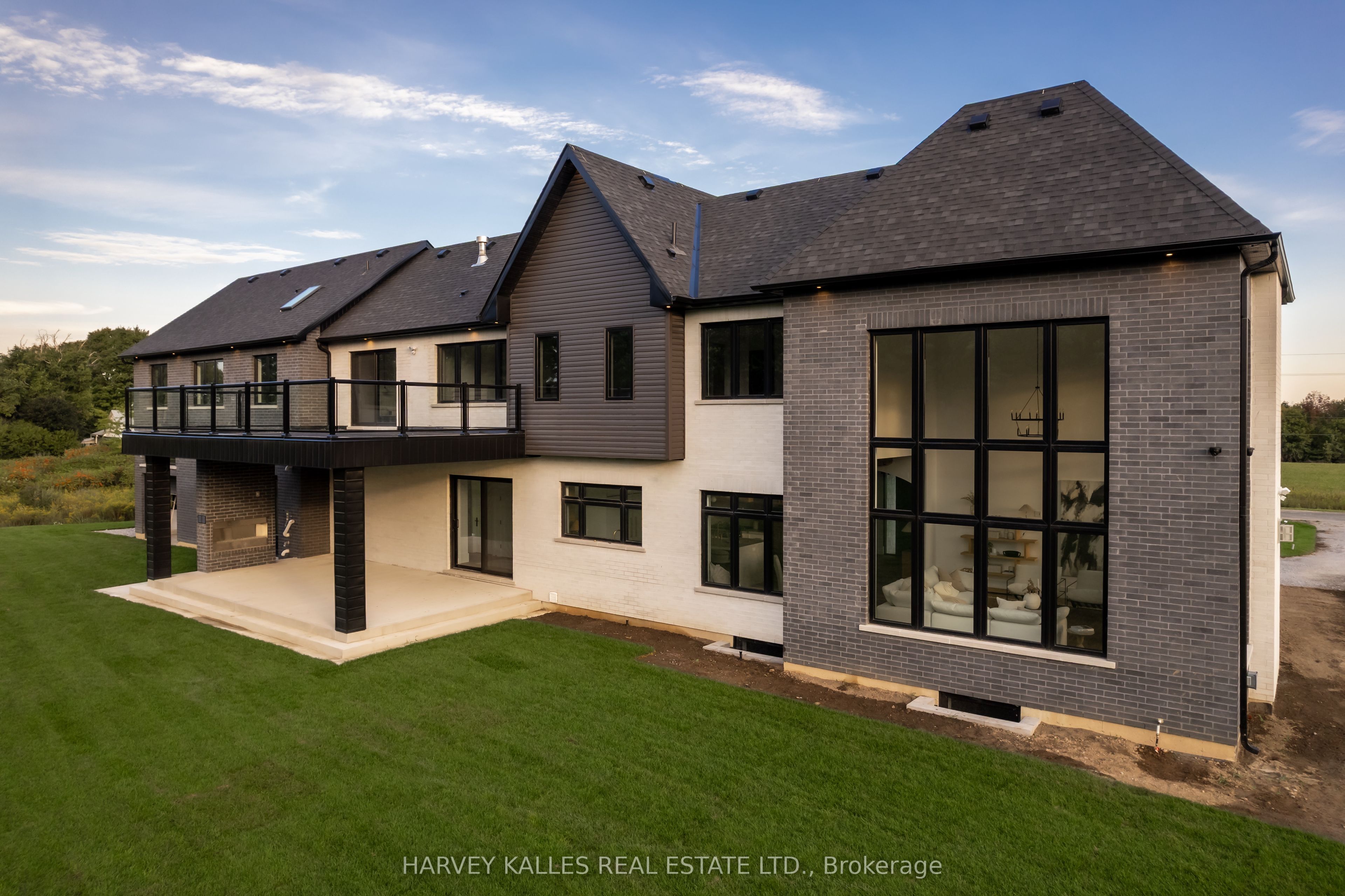 18 Lincolnville Lane