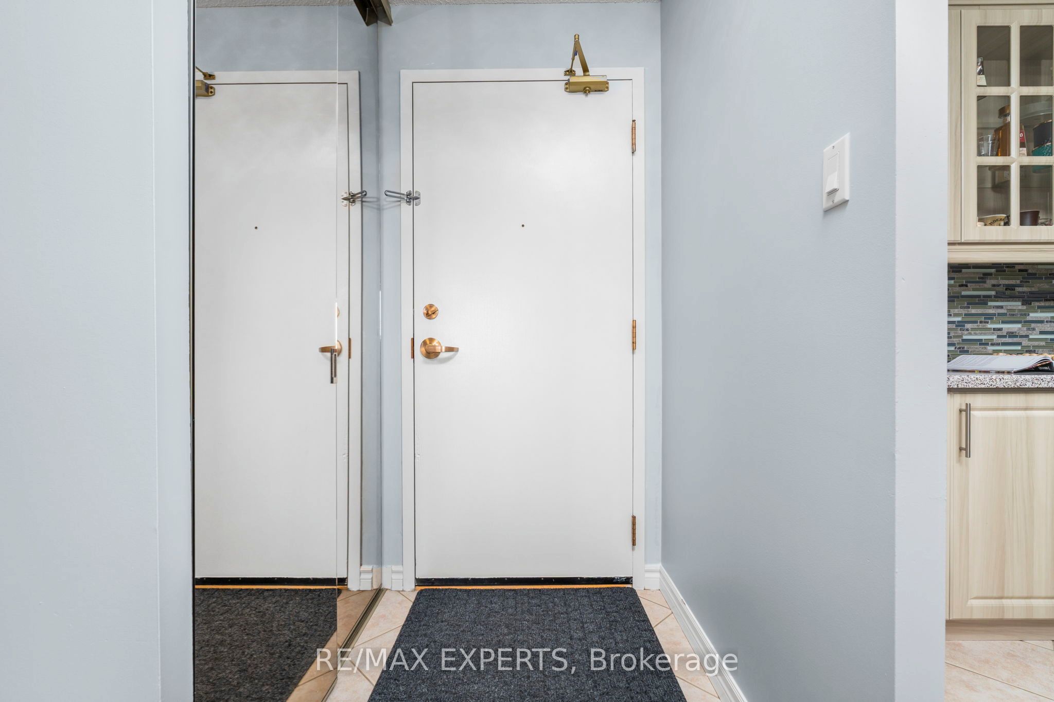 10 Dayspring Circle 406