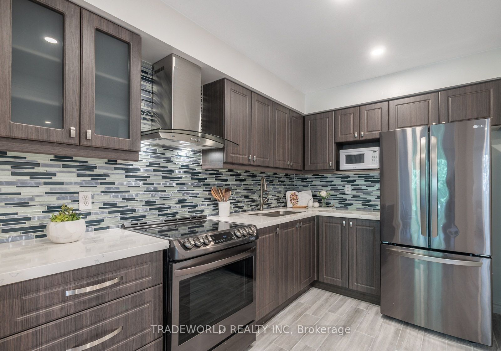 60 Camelot Way