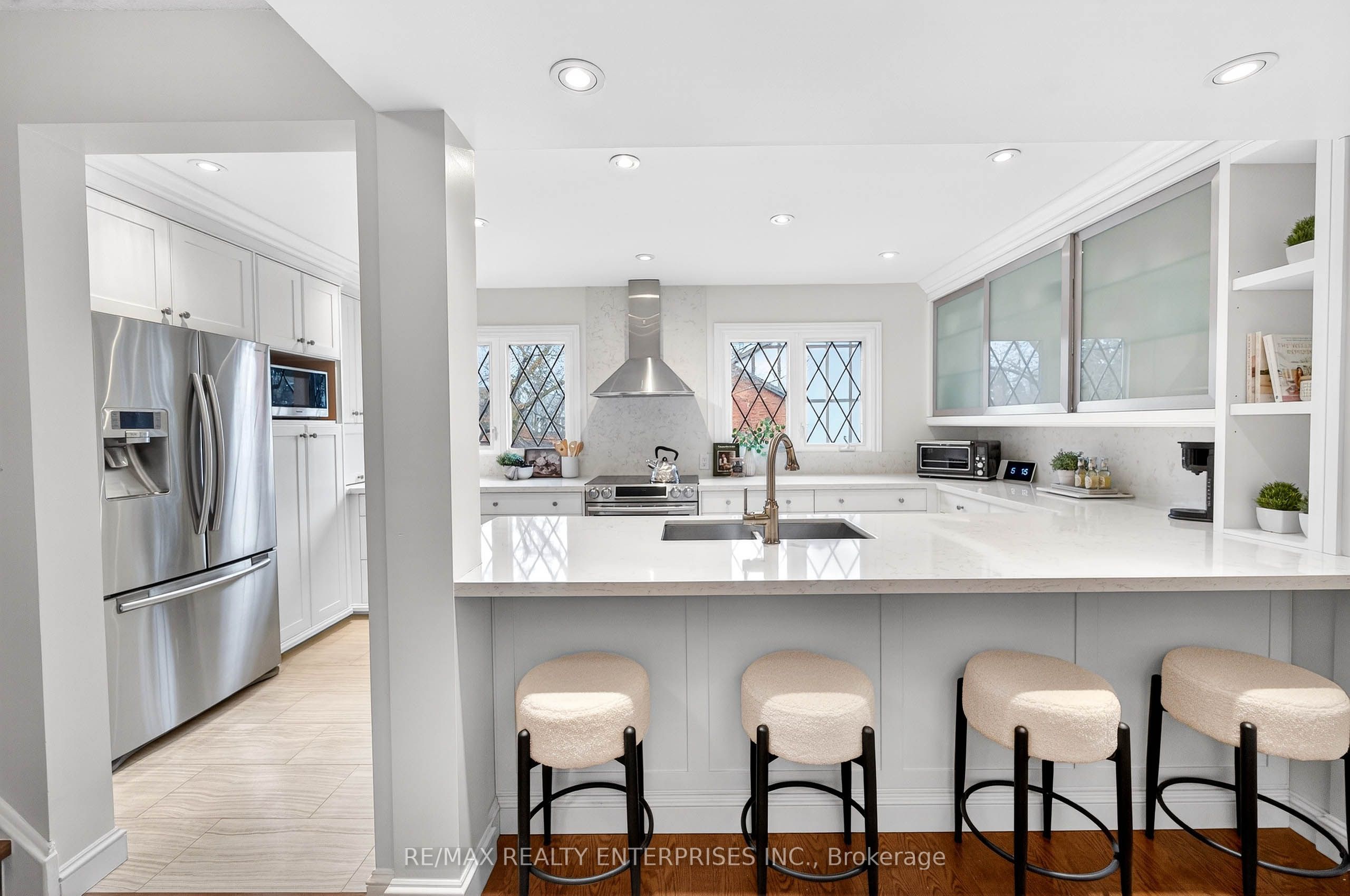 3360 Council Ring Road 10