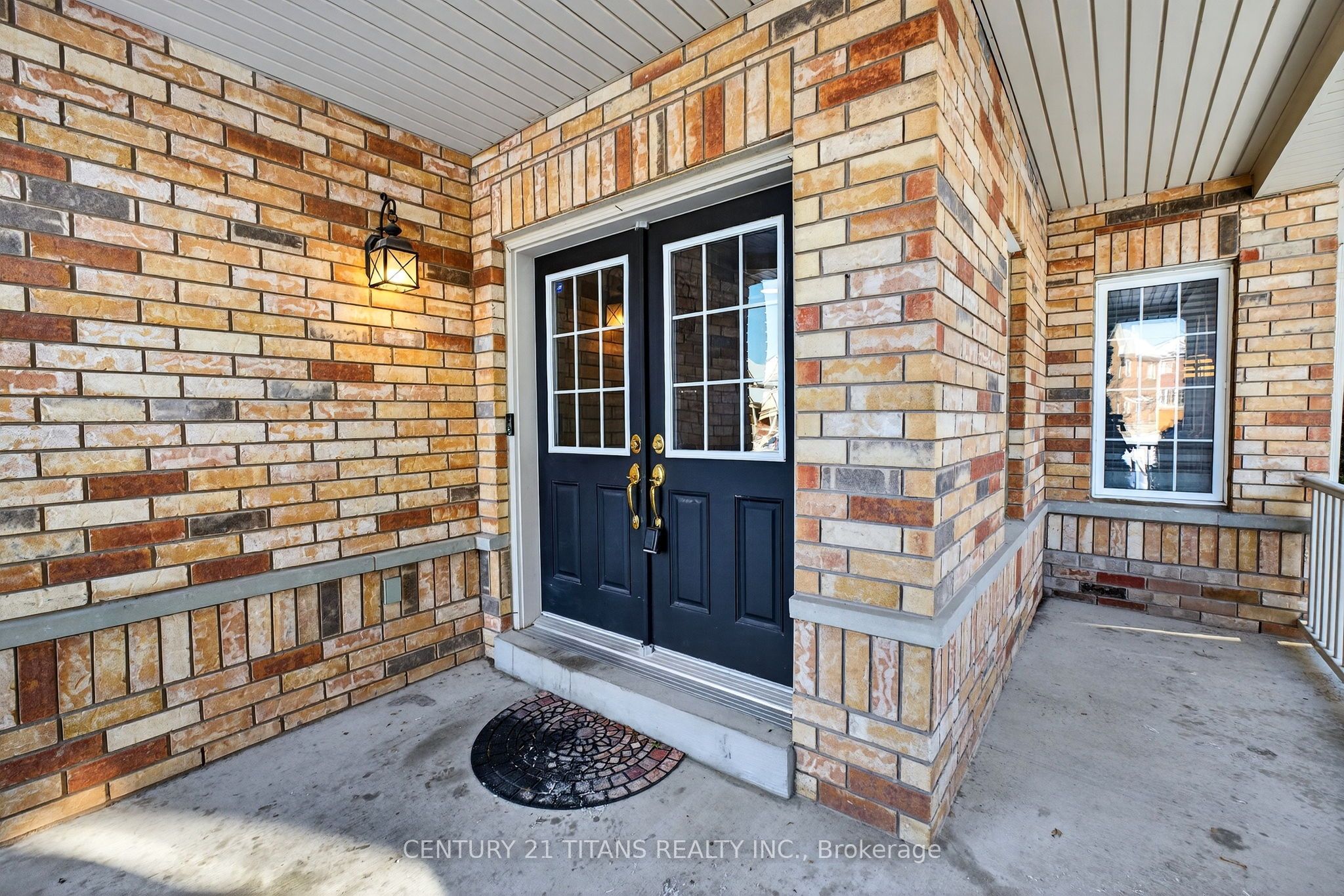 1214 Harlstone Crescent