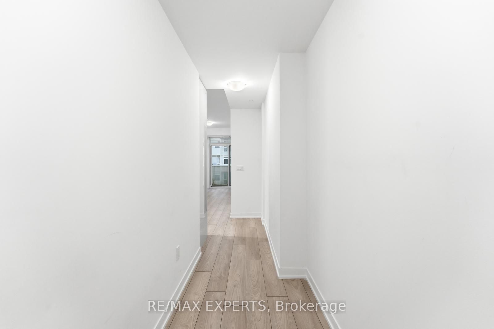 474 Caldari Road 1101