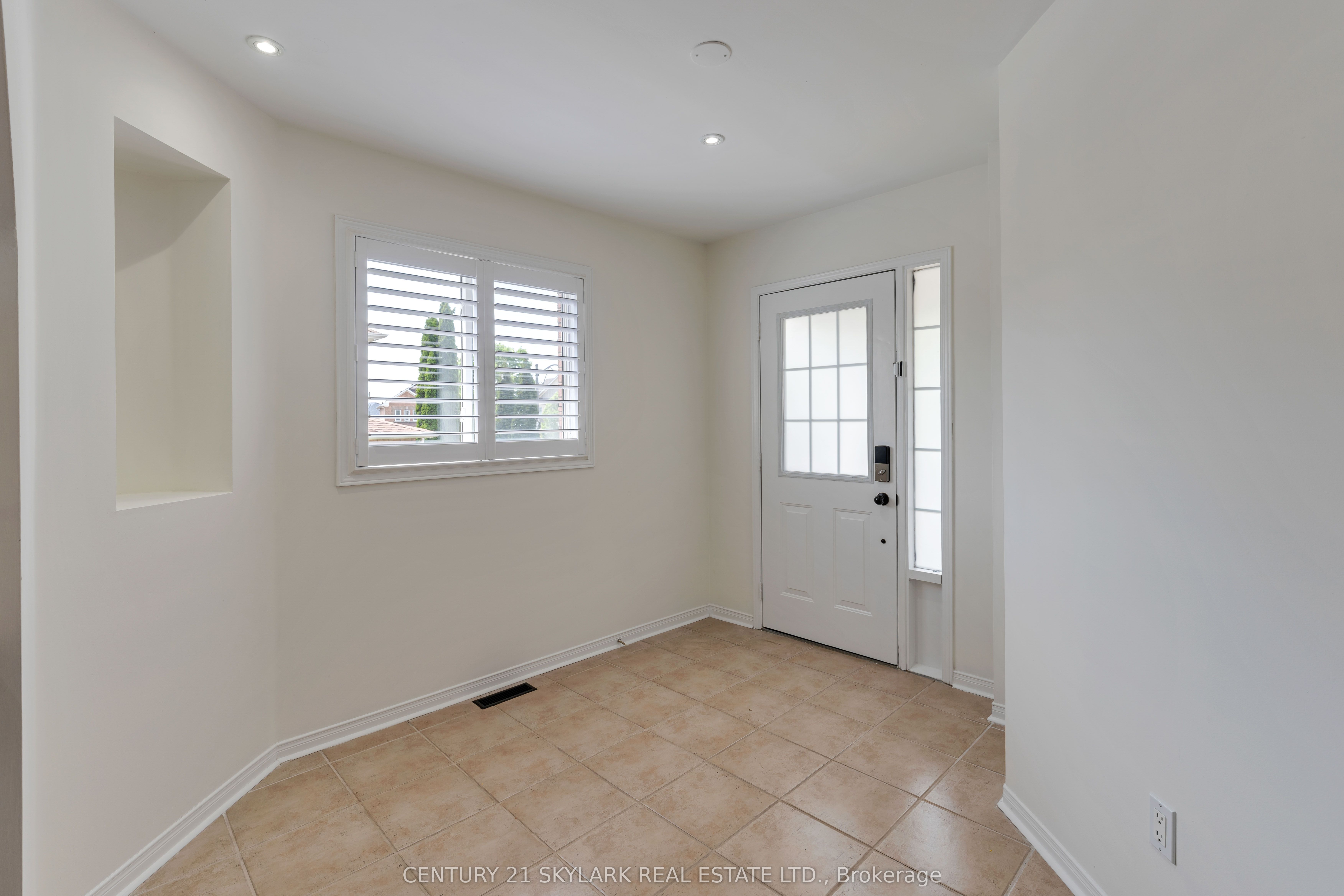 27 Clair Avenue