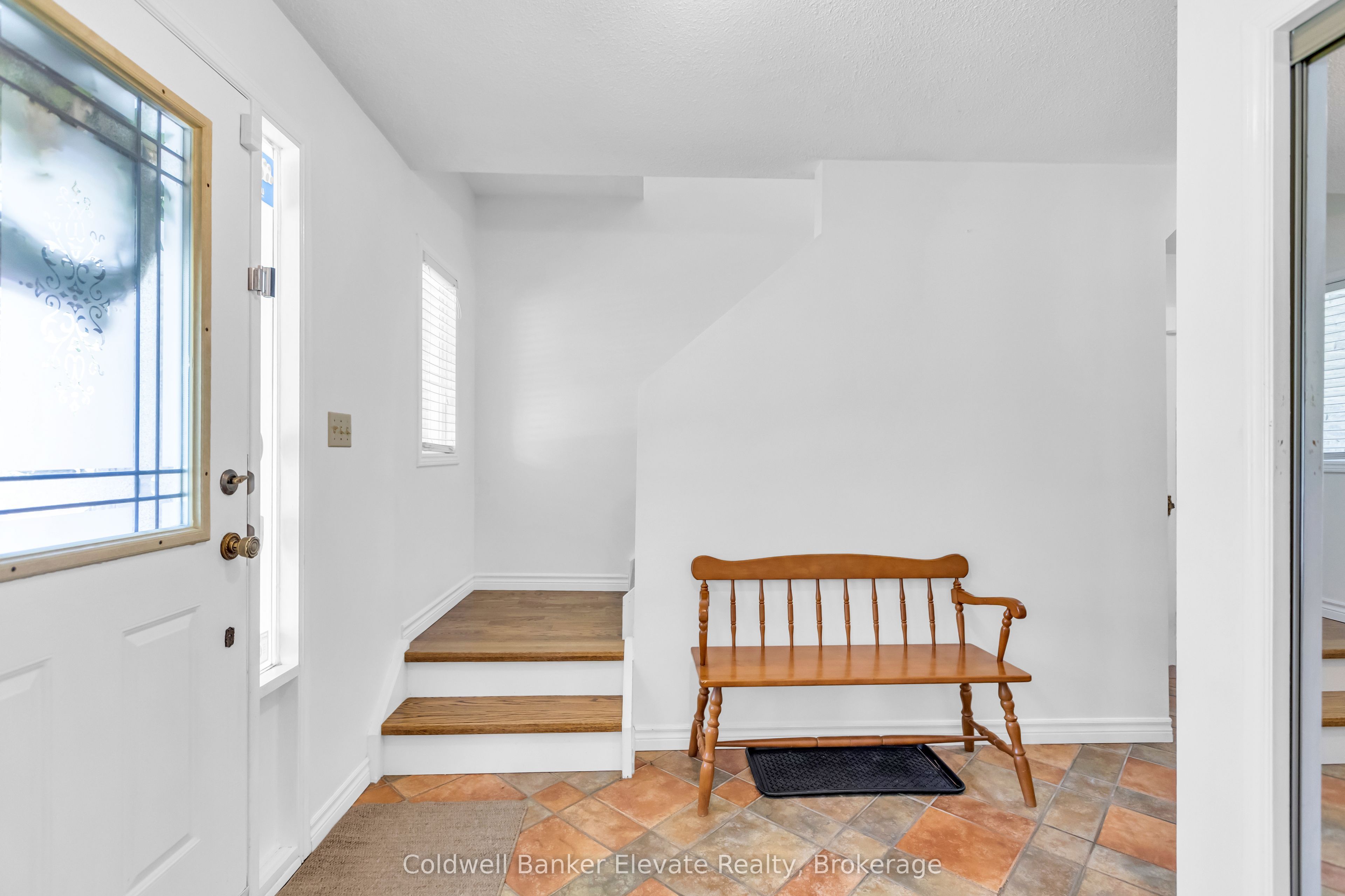 359 Lexington Road
