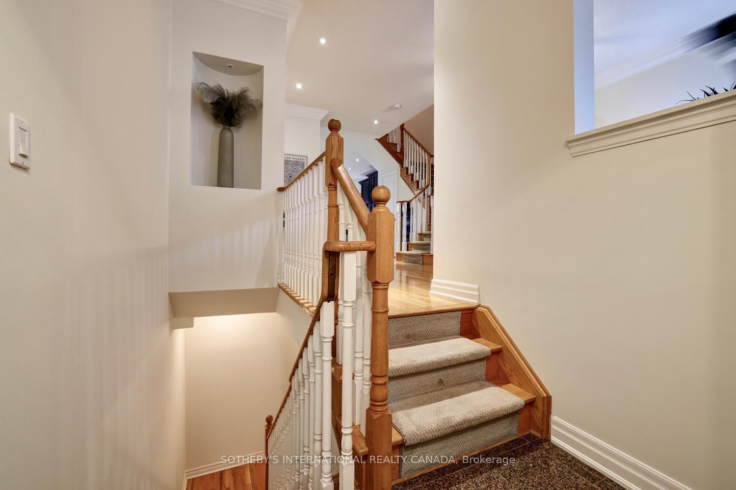 112 Waterside Drive