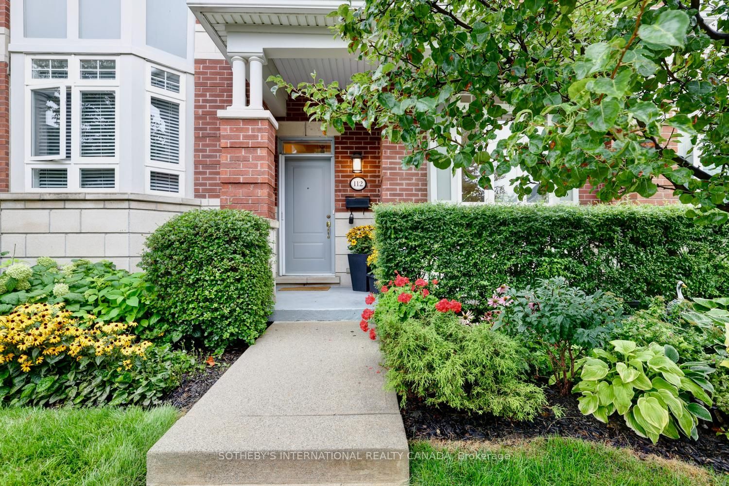 112 Waterside Drive