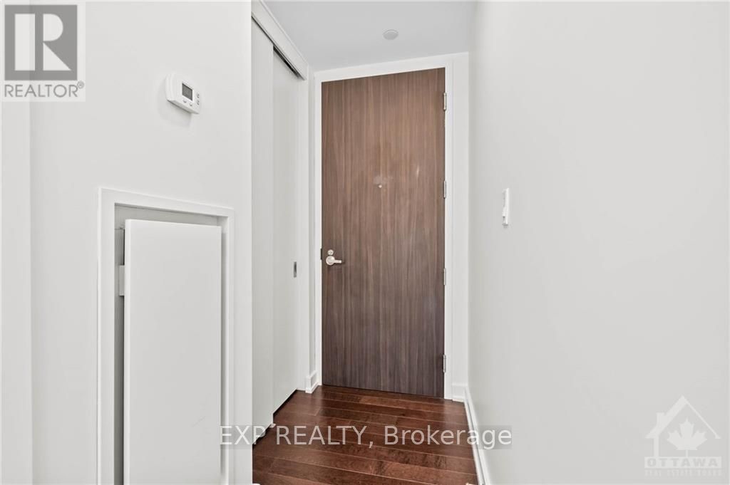 111 Champagne Avenue S 1107