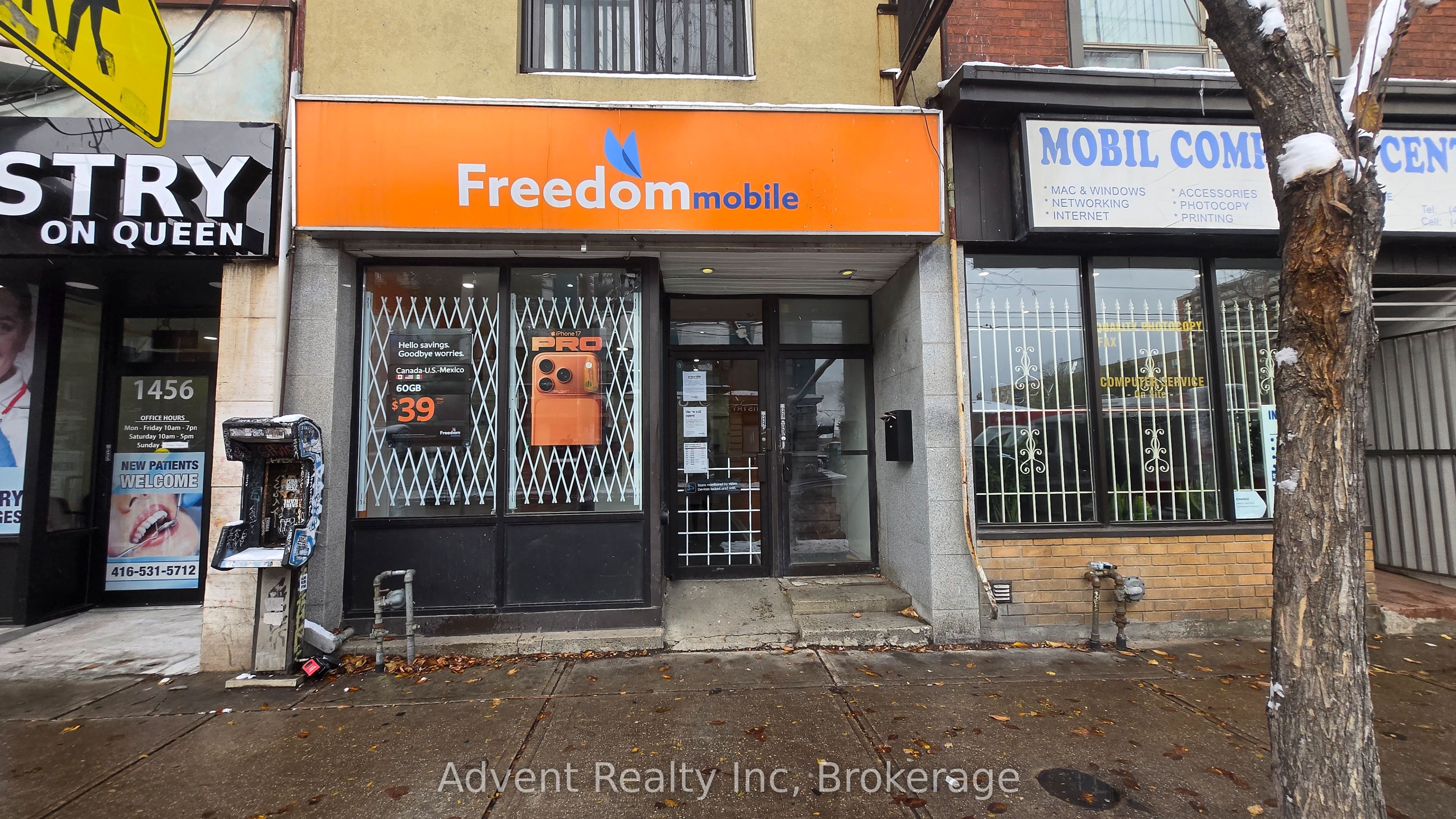 1454 Queen Street W