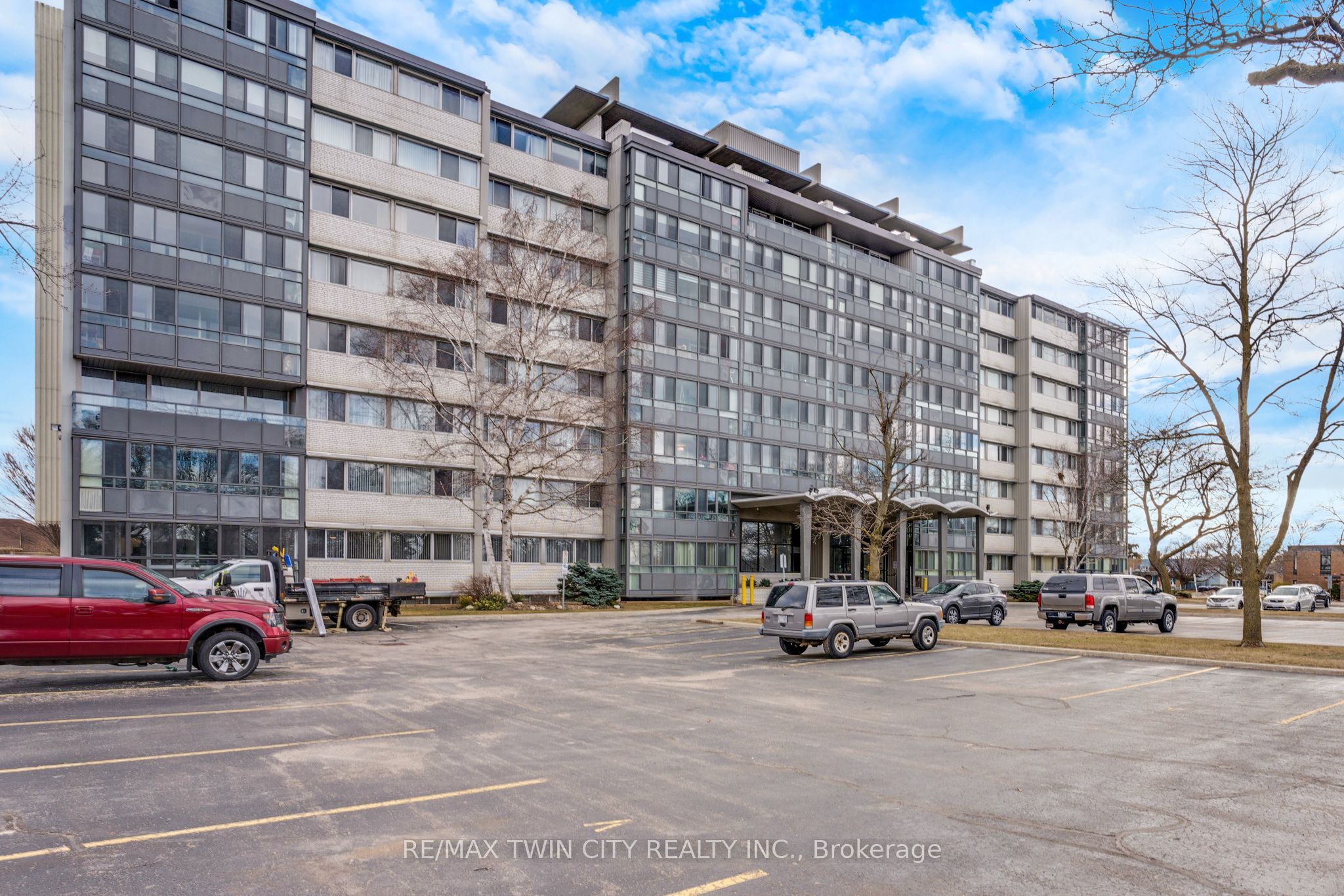 24 Midland Drive 708