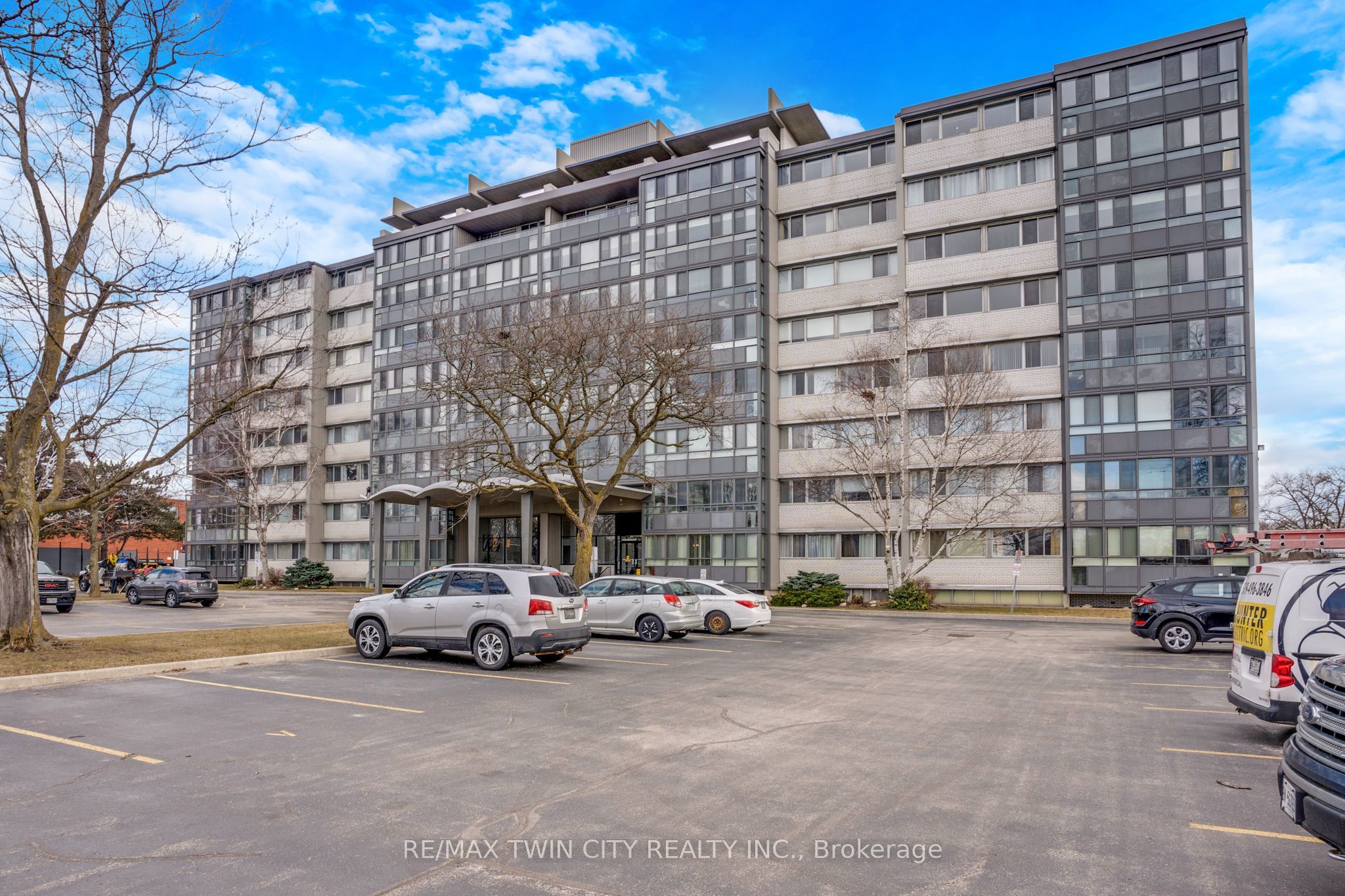 24 Midland Drive 708