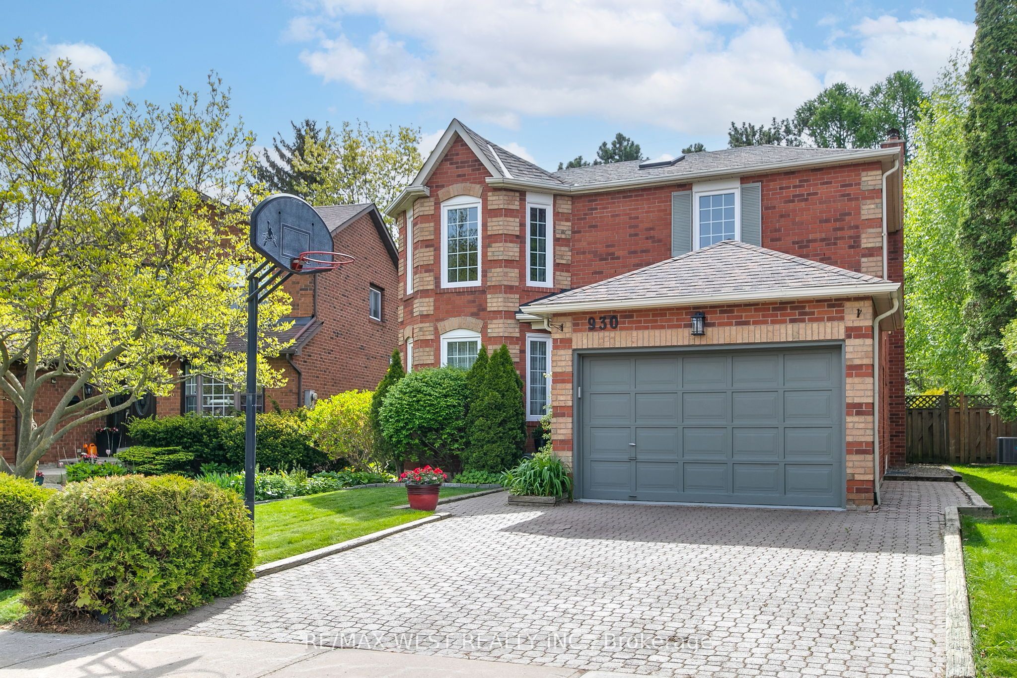 930 Maramis Court