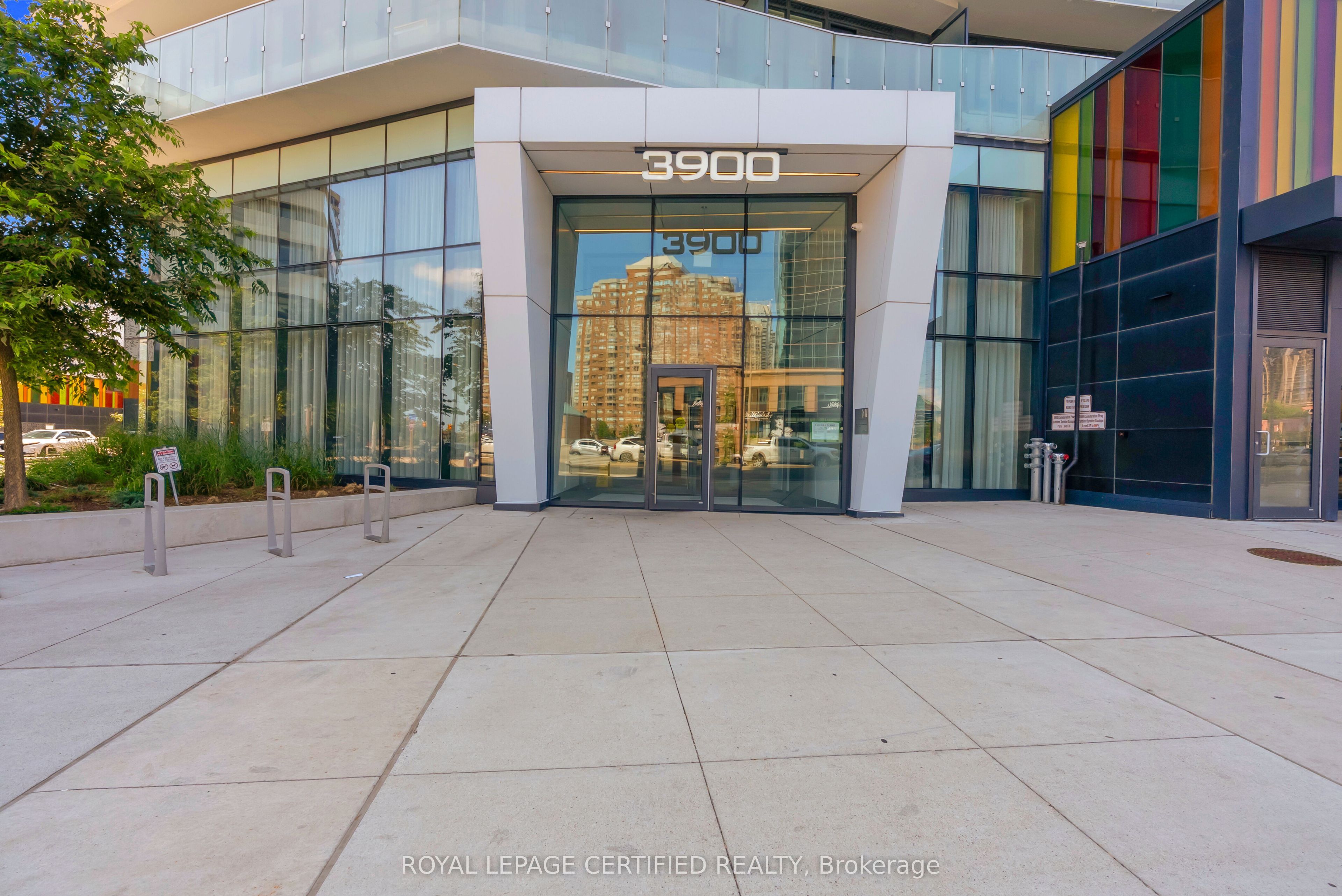 3900 Confederation Parkway 5907