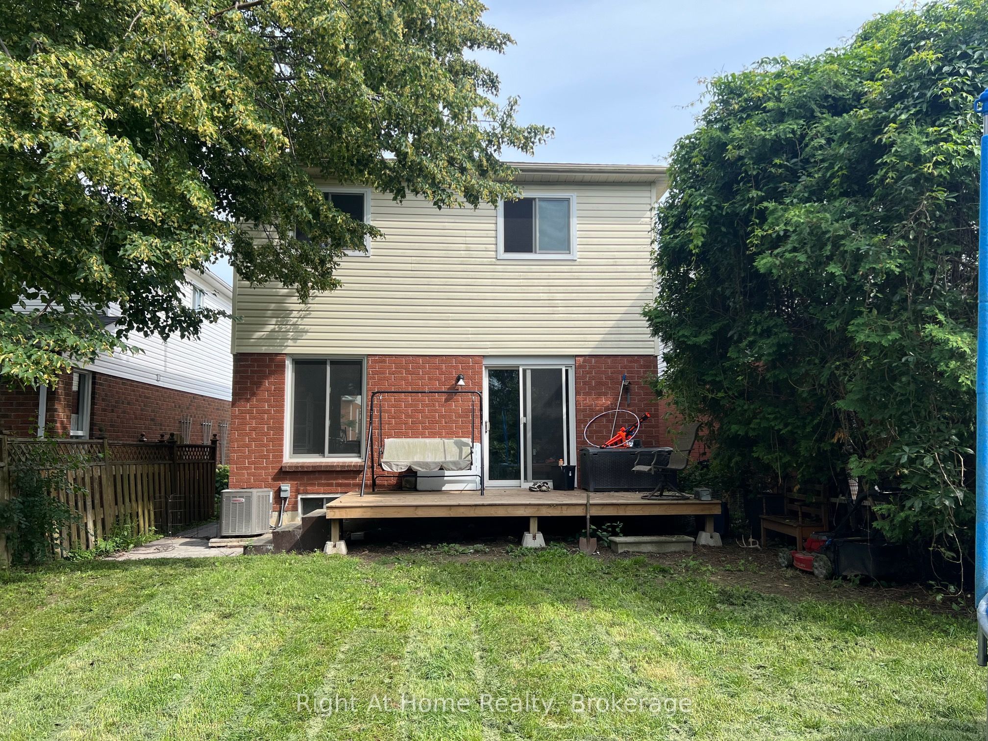 26 Moyse Drive