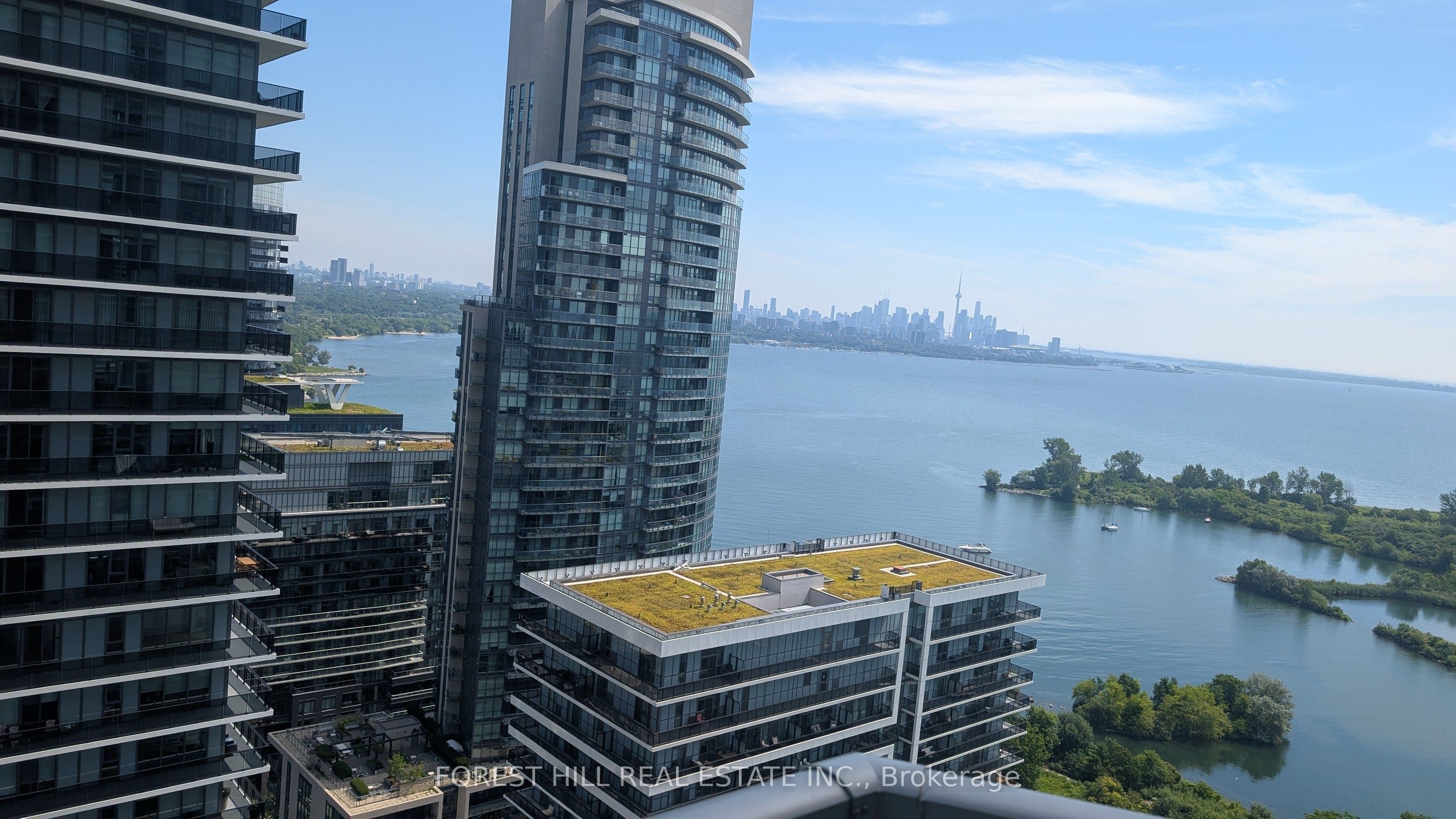 33 Shore Breeze Drive 2605
