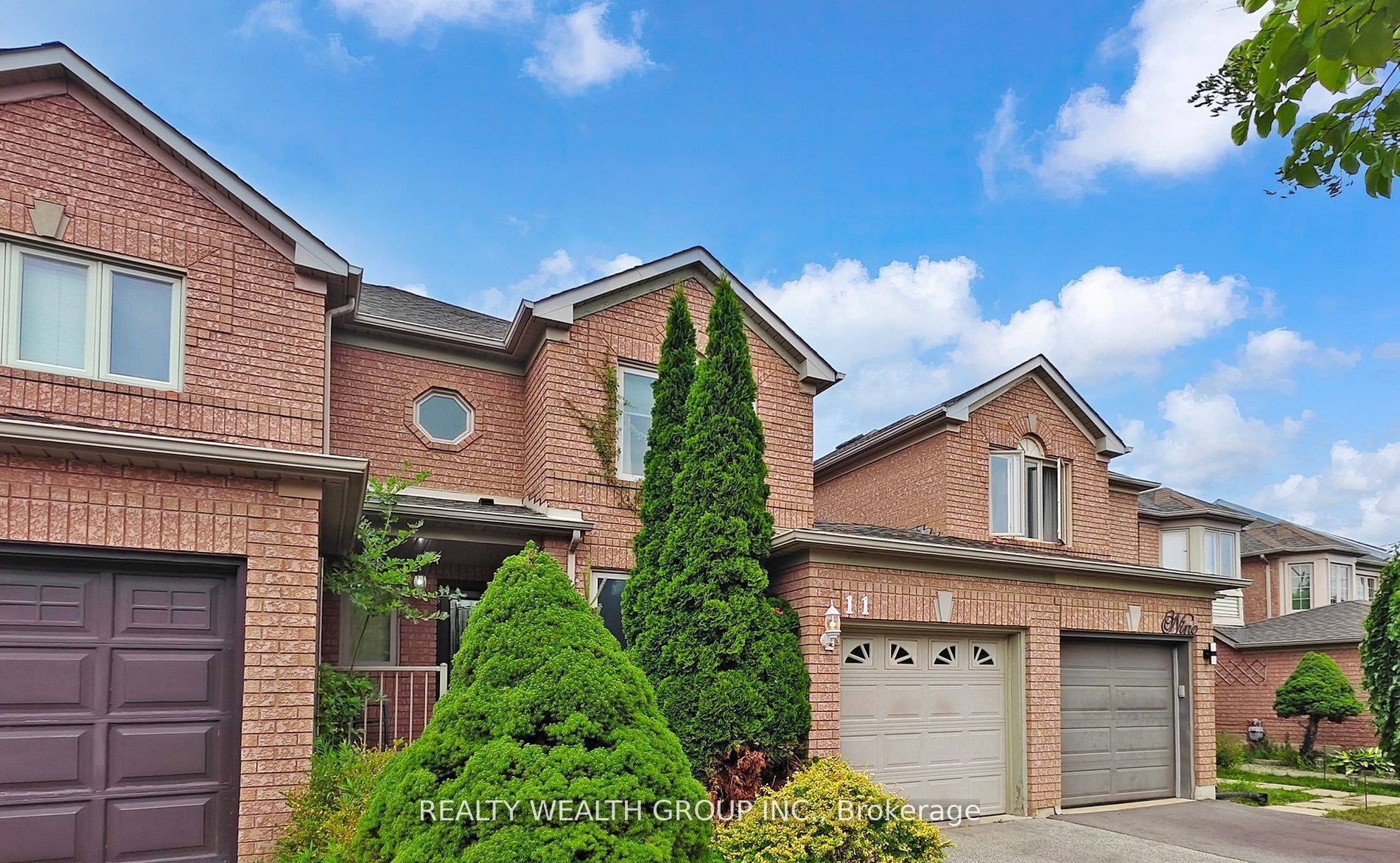 11 Birchcliffe Drive