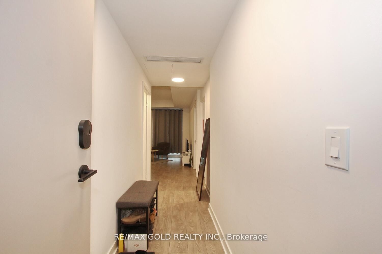 225 Malta Avenue 1401