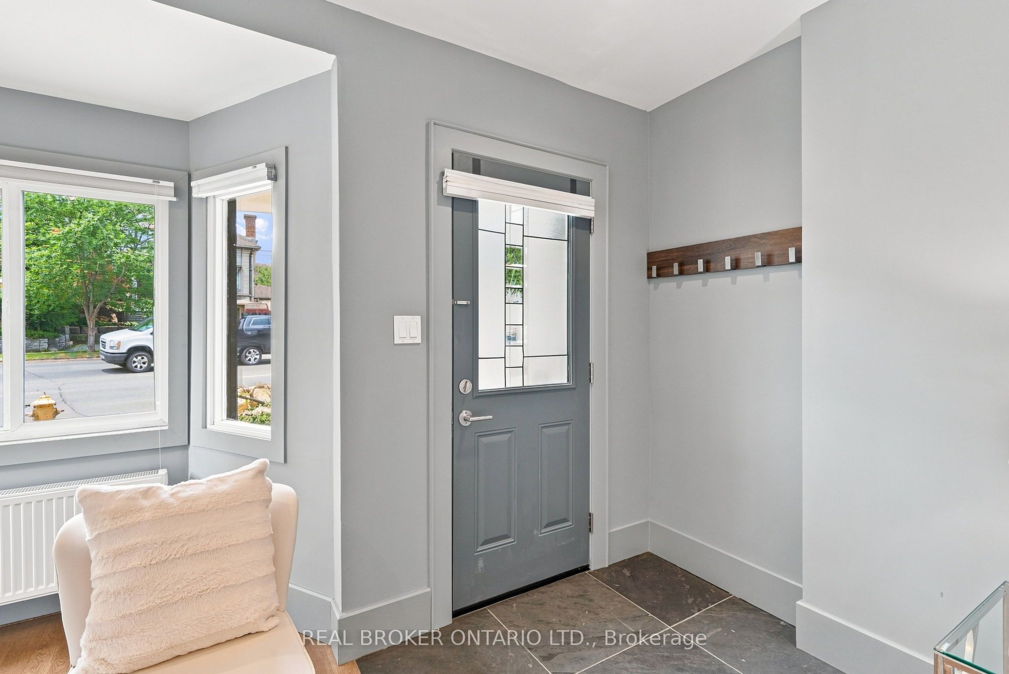 671 Scarlett Road