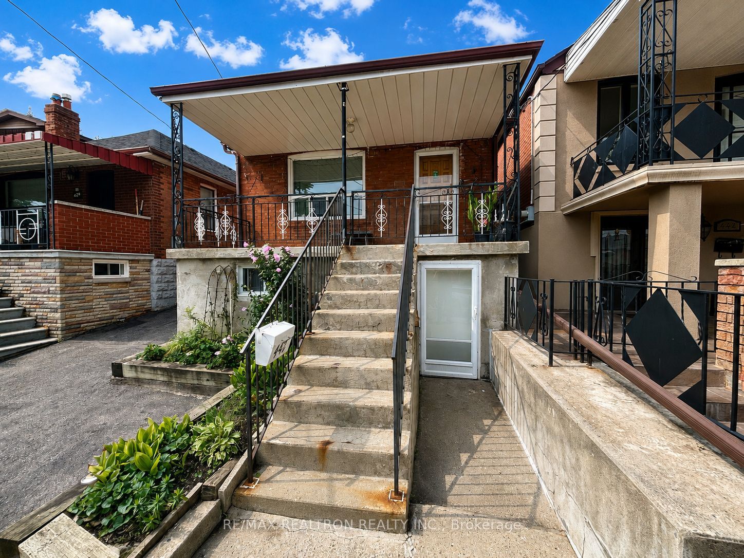 442 Northcliffe Boulevard