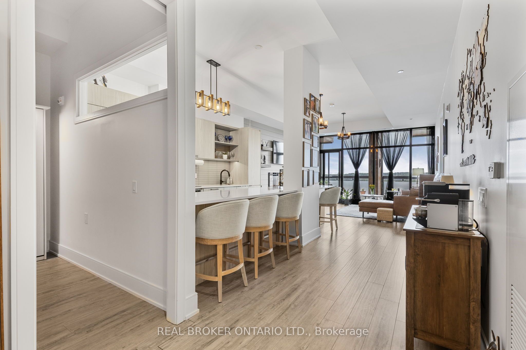 185 Dunlop Street E PH 3