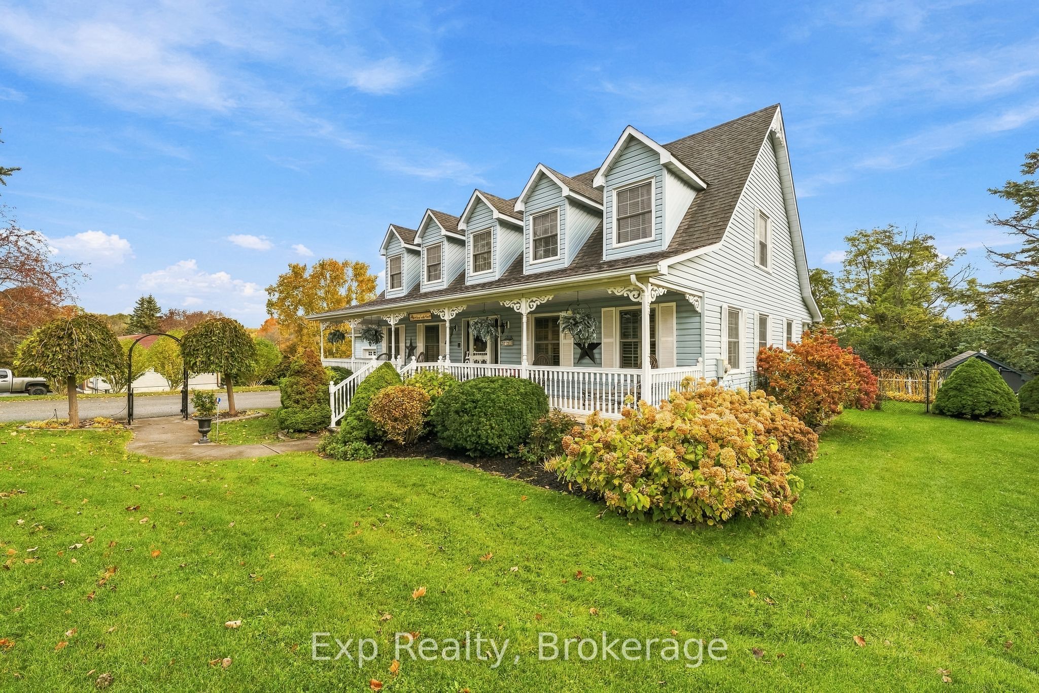 17 Forest Hill Drive