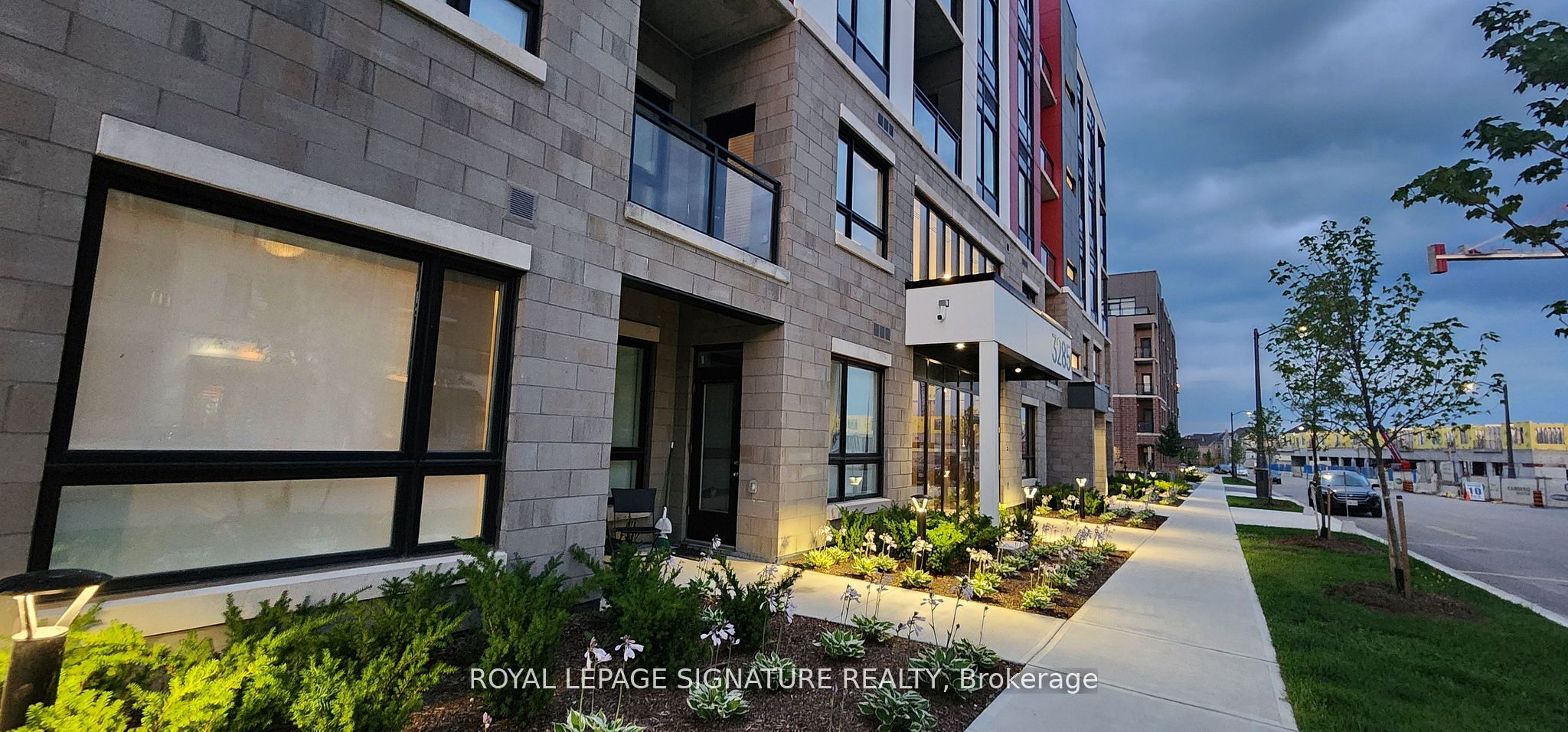 3285 Carding Mill Trail 404