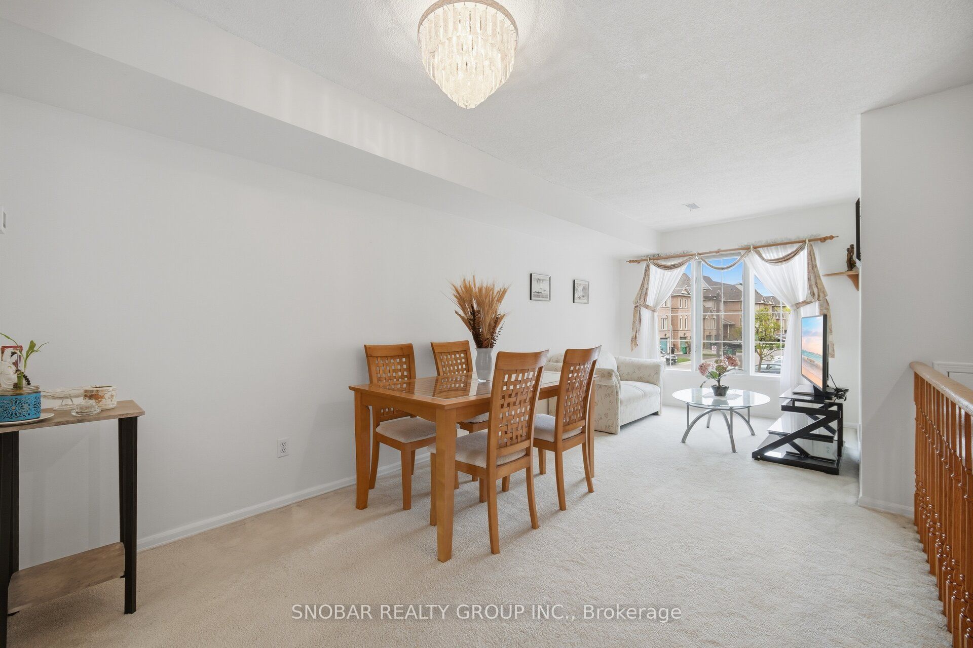 1050 Bristol Road W 31
