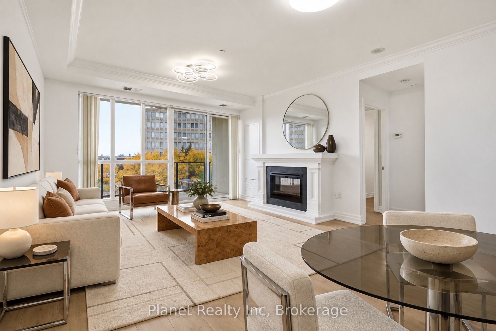 160 Macdonell Street 508