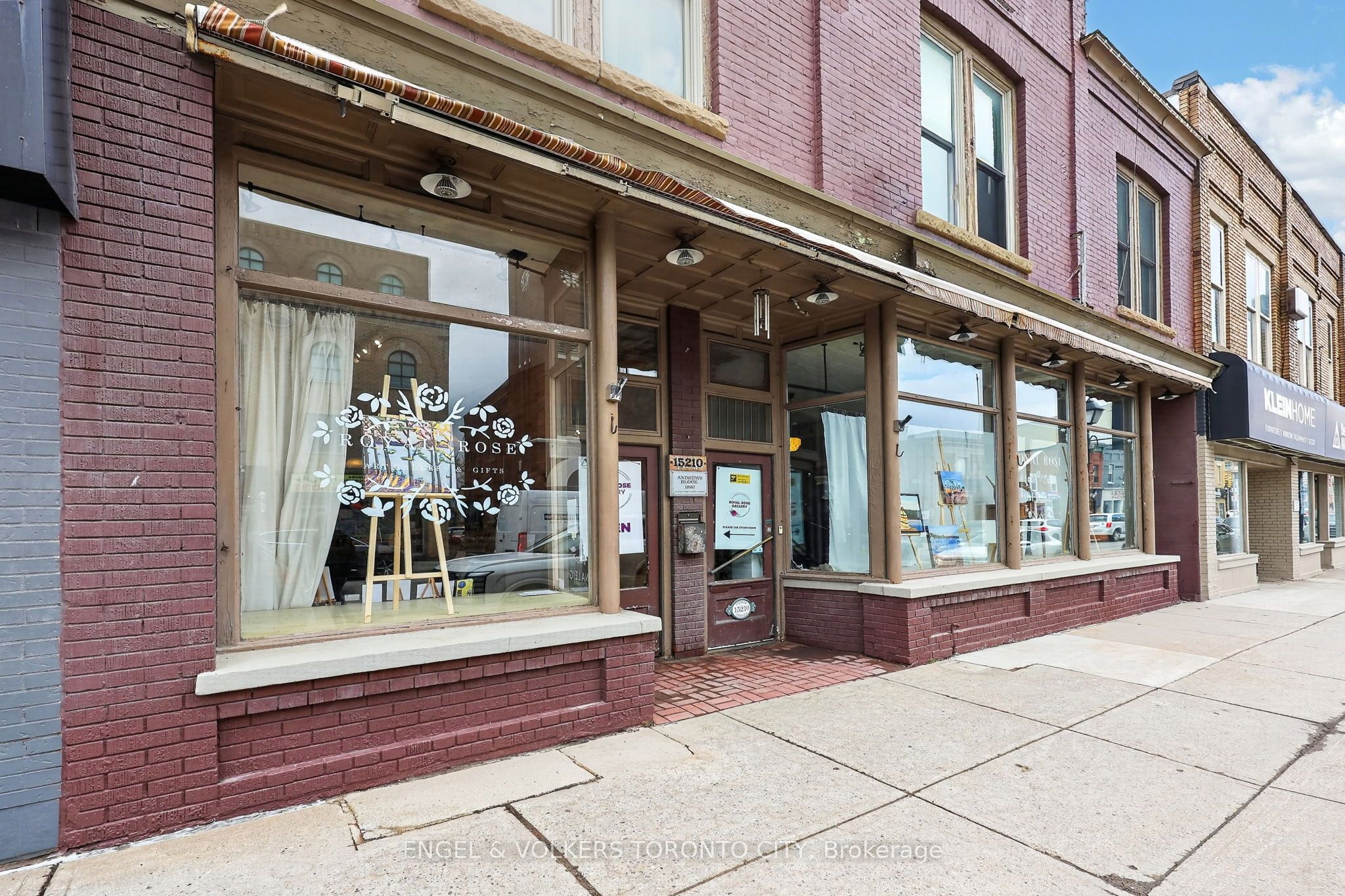 15210 Yonge Street