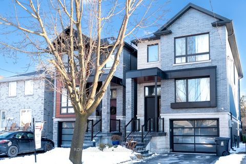 119B Hillside Avenue Toronto W06 ON M8V 1T3