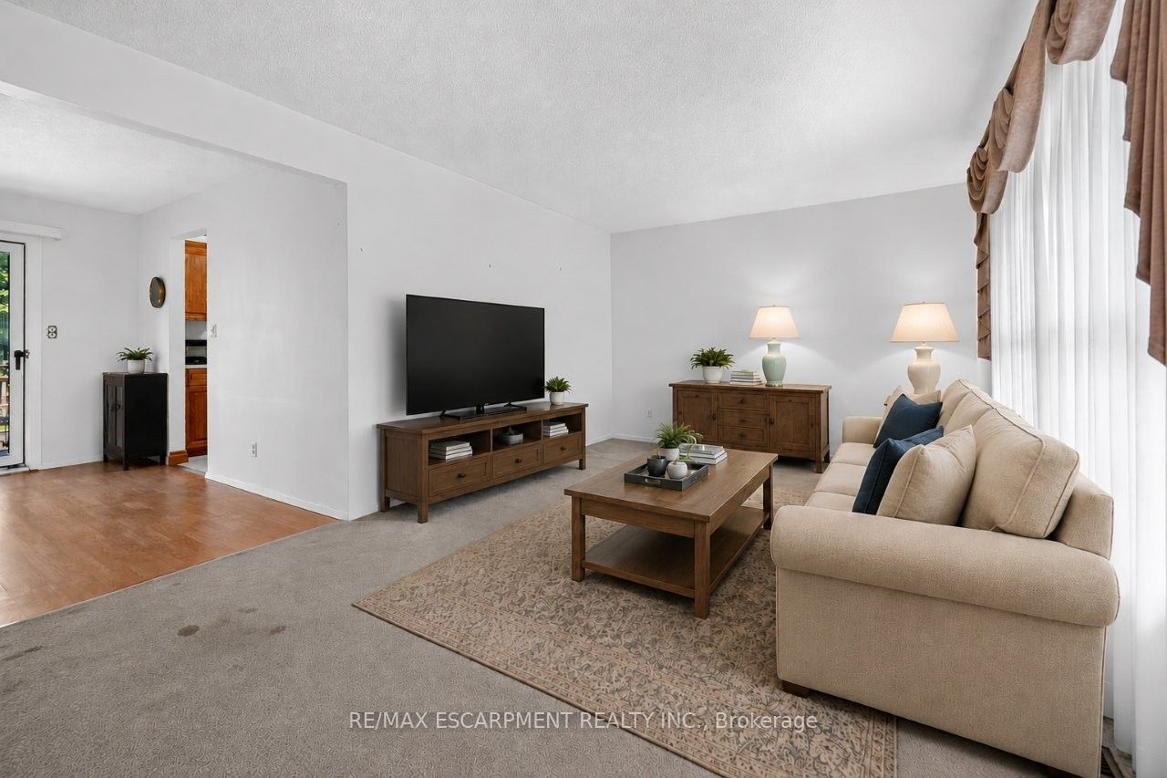 4193 Regent Court