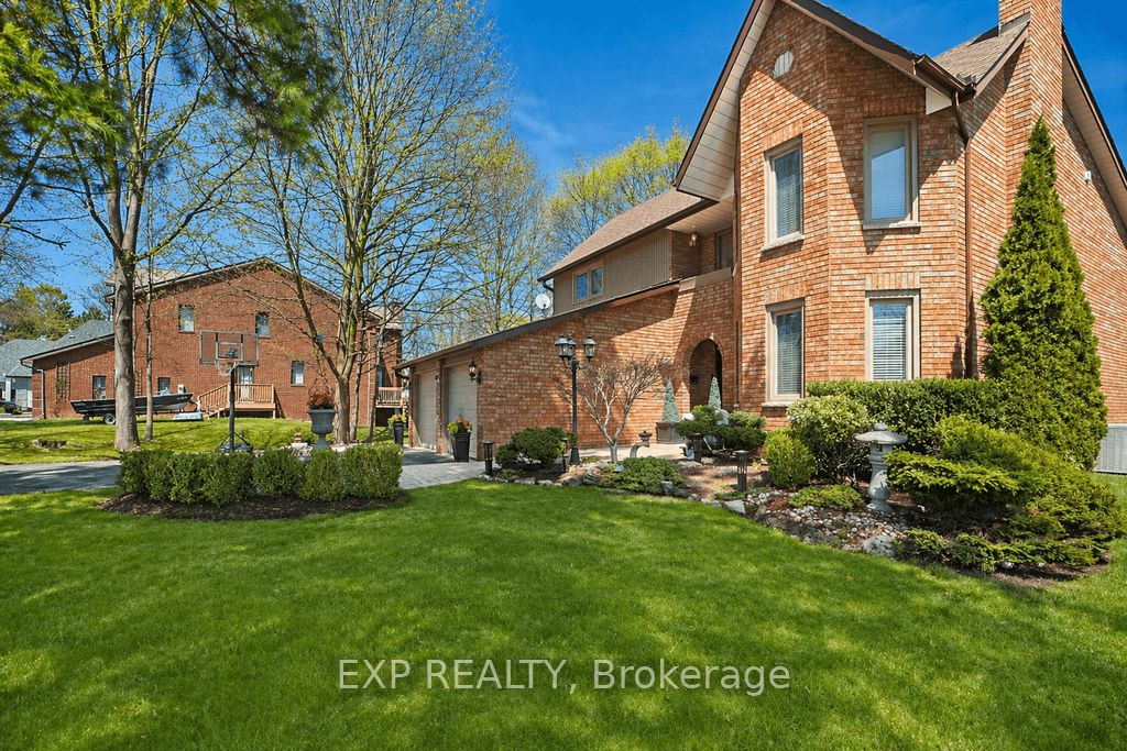 1965 Spruce Hill Road