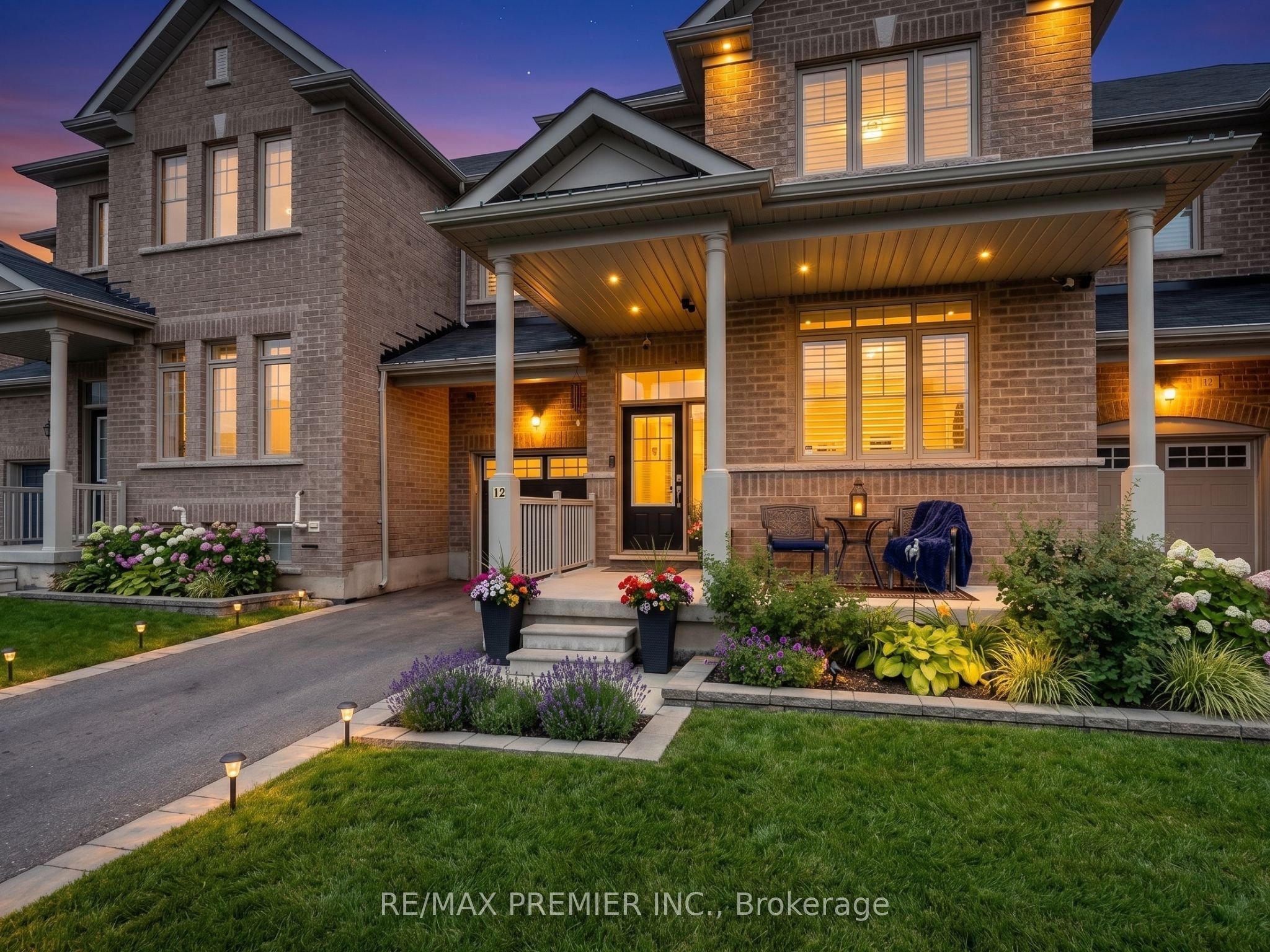 12 Pearcey Crescent