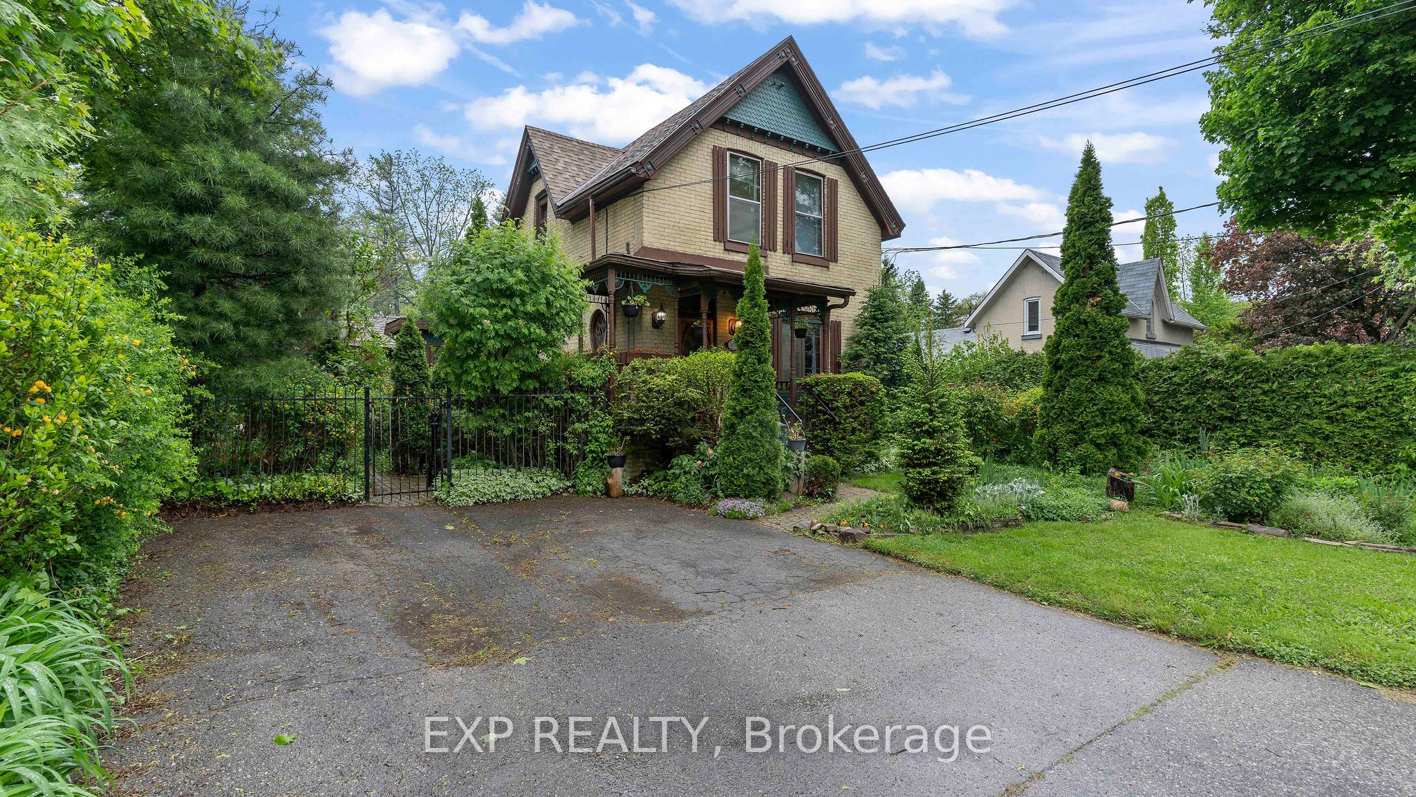 181 Wildwood Avenue