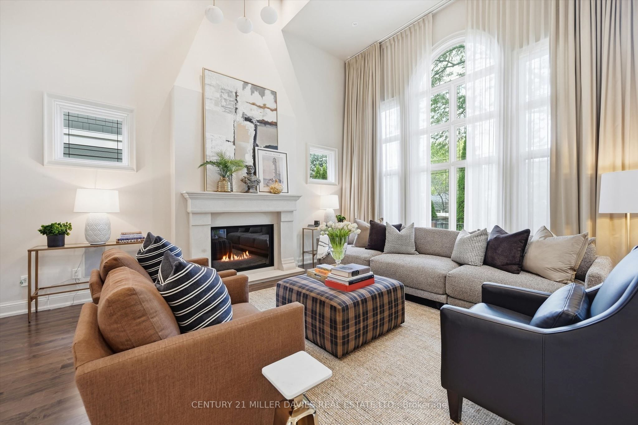 249 Lakeside Avenue