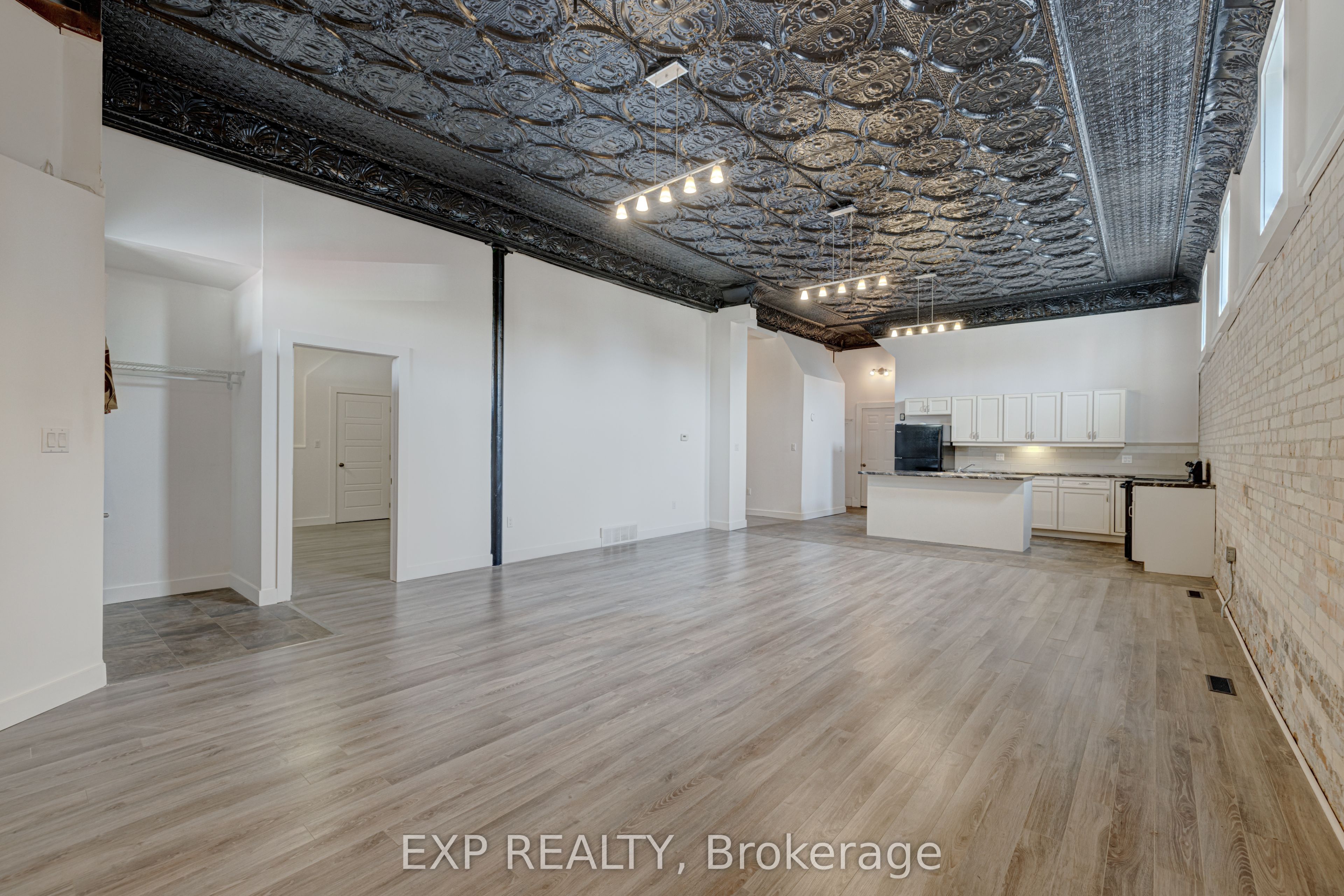 241 ROSS Street