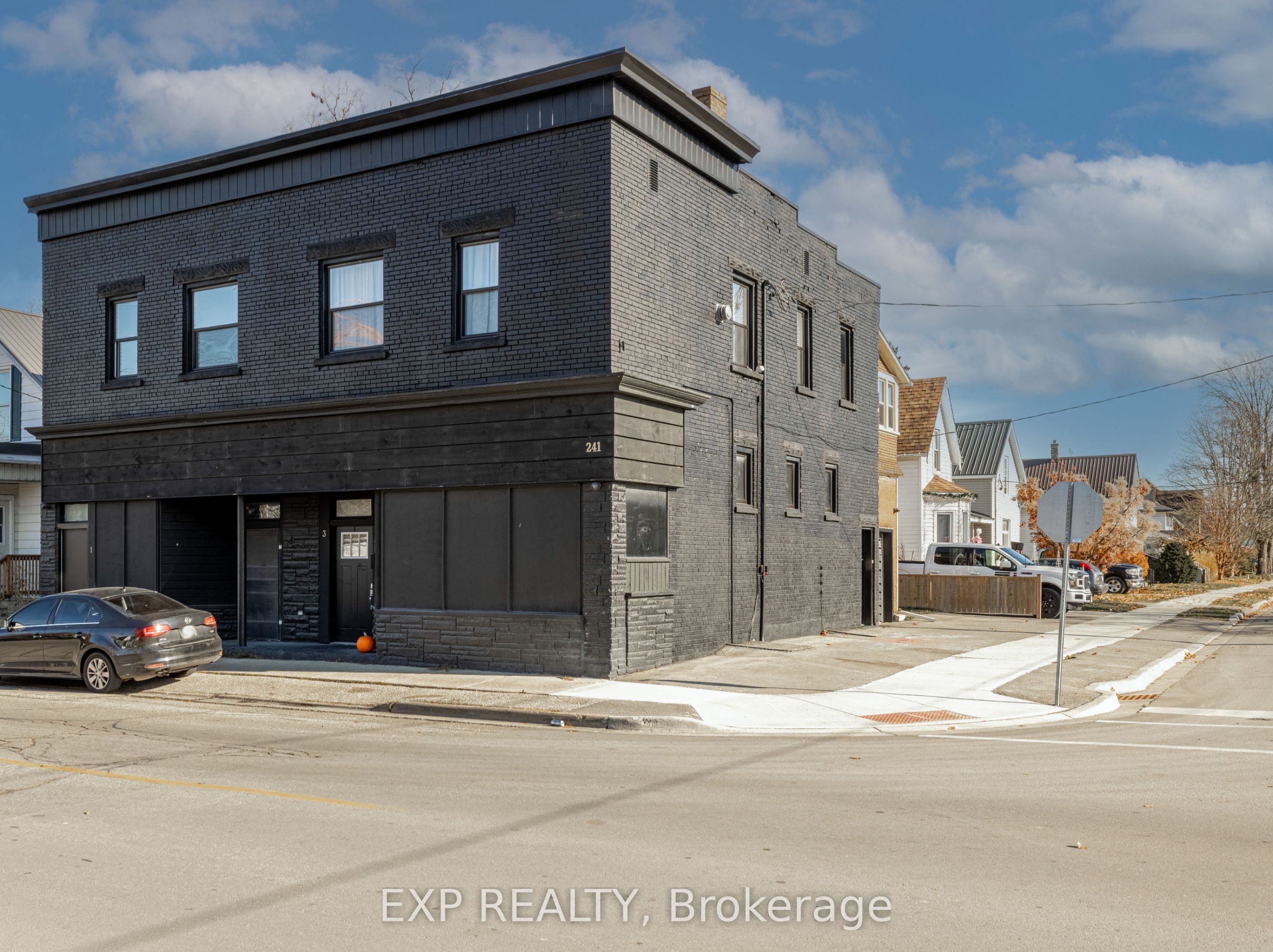241 ROSS Street